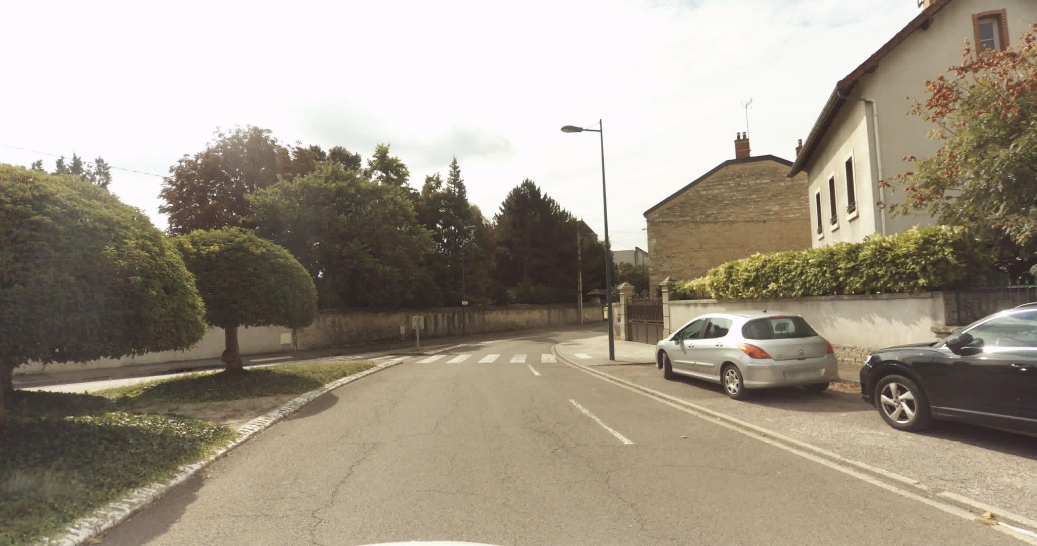 Street view near Appartements le Cru Colbert, Beaune — © sogefi (CC BY-SA · Mapillary)