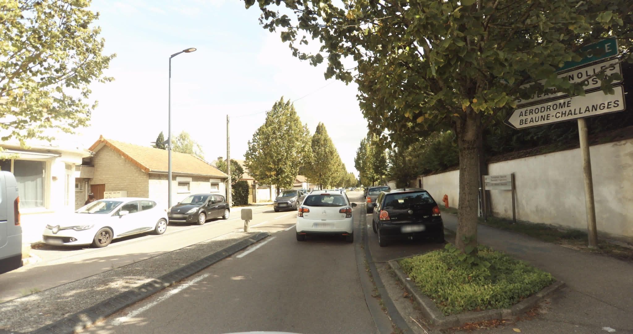 Street view near Hôtel Bellevue, Beaune — © sogefi (CC BY-SA · Mapillary)