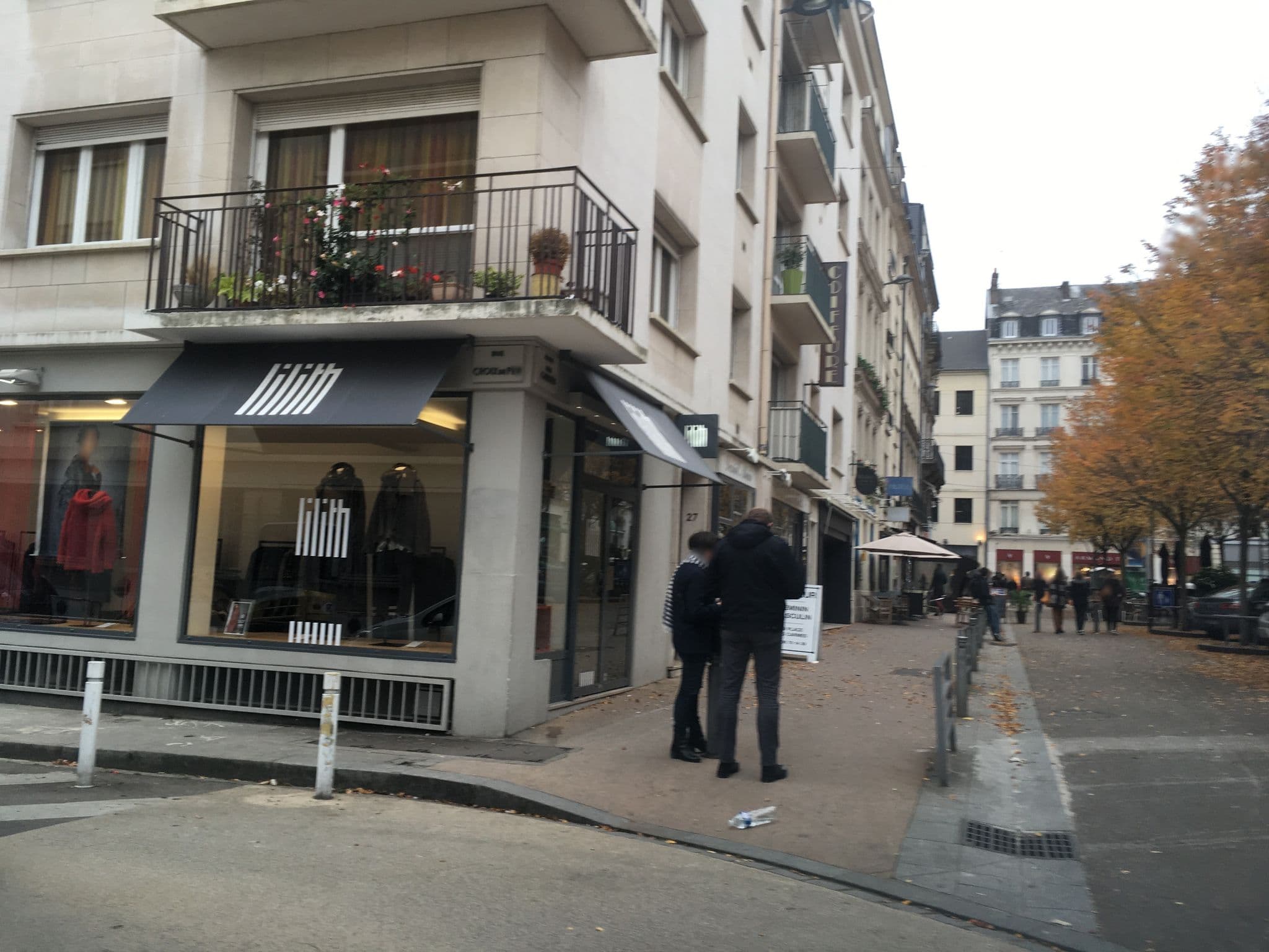 Street view near Hôtel des Carmes, Rouen — © unmap (CC BY-SA · Mapillary)