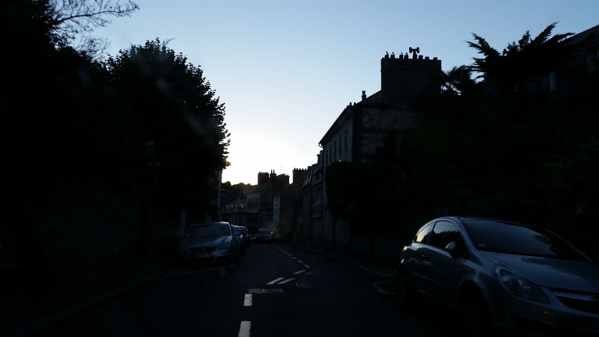 Street view near Chambres d'Hôtes Rosebud Honfleur, Honfleur — © it_s_so_funny (CC BY-SA · Mapillary)