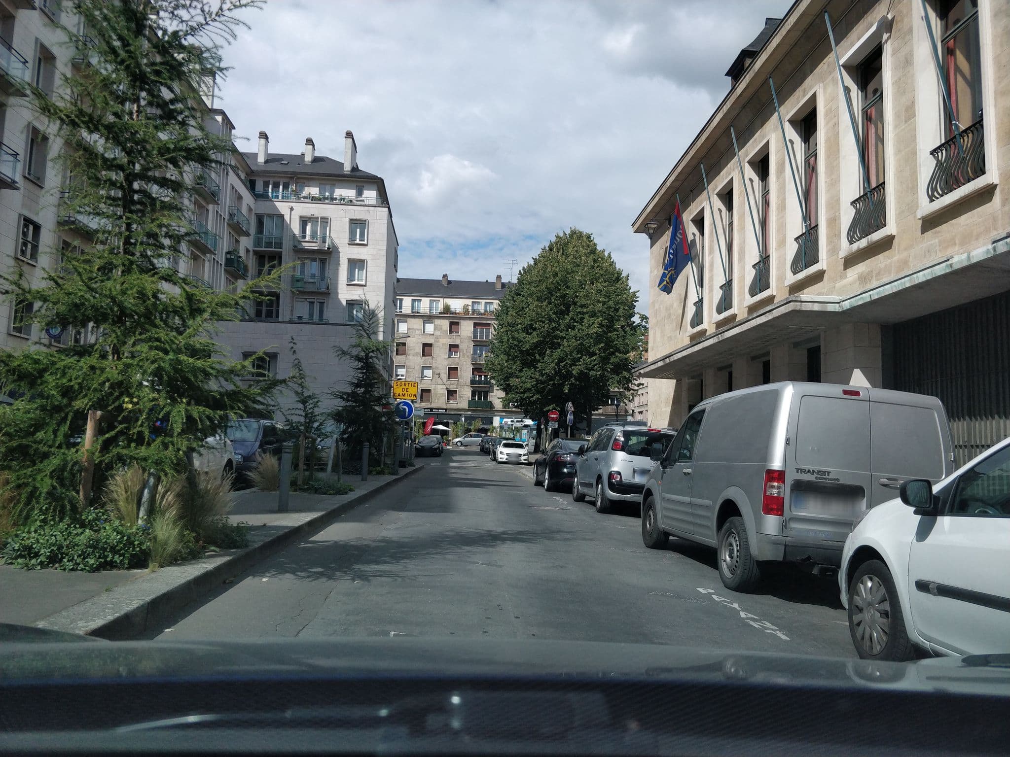Street view near Comfort Hotel Rouen Alba, Rouen — © tykayn (CC BY-SA · Mapillary)
