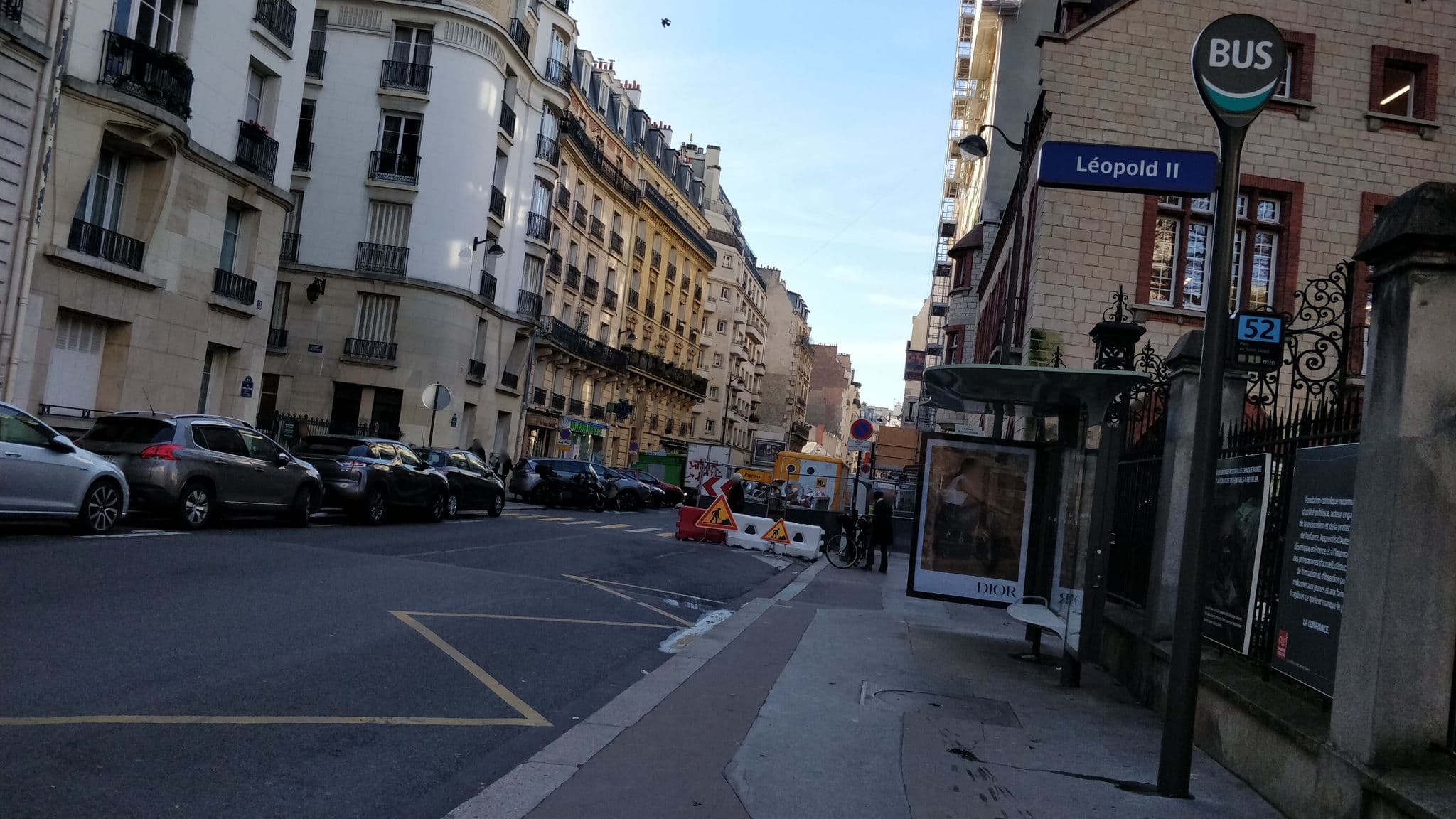 Street view near Vacation Rental Auteuil, Paris 16 Passy — © overflorian (CC BY-SA · Mapillary)