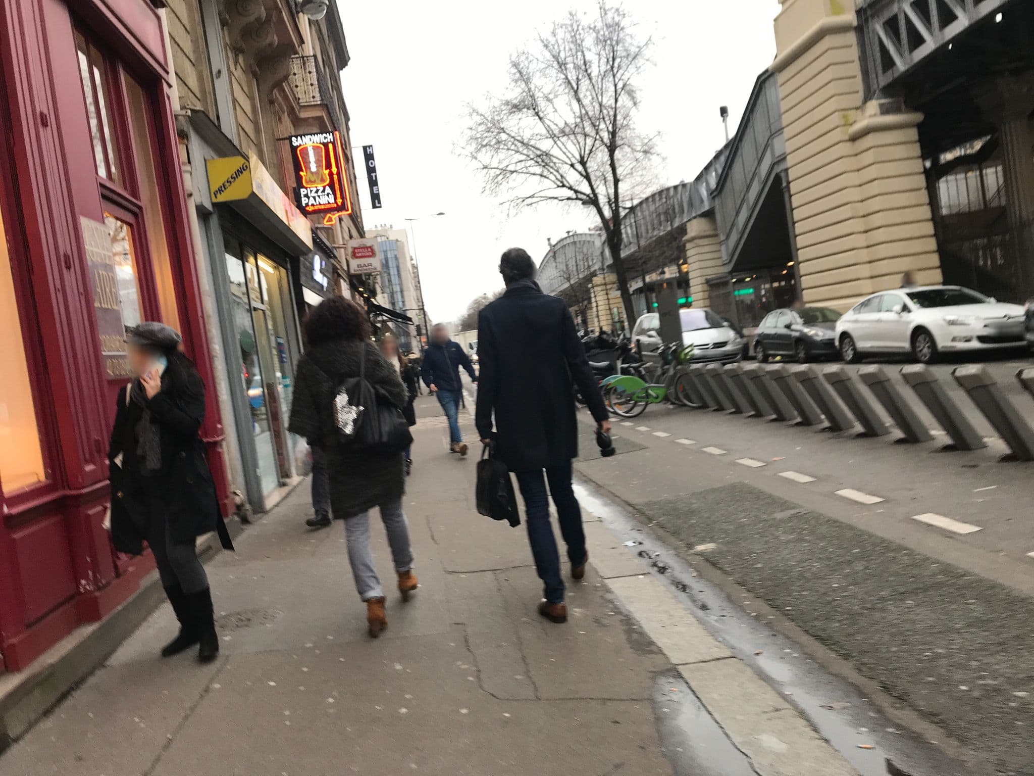 Street view near Bed And Breakfast Garibaldi, Paris 15 Vaugirard — © mat813 (CC BY-SA · Mapillary)