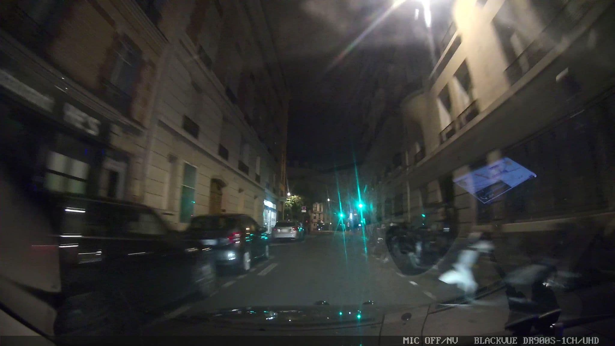 Street view near Hotel Etoile Trocadero, Paris 16 Passy — © grobin (CC BY-SA · Mapillary)