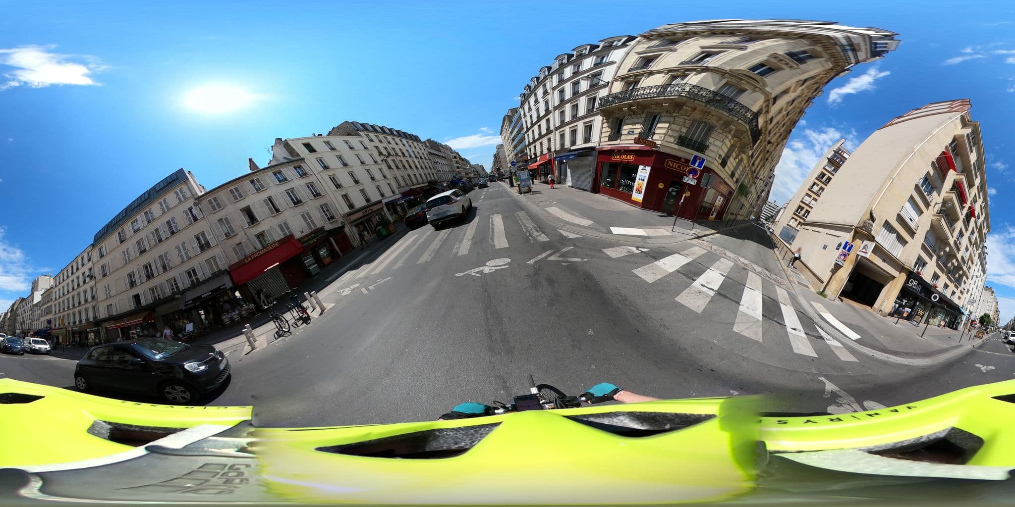 Street view near Studio d'Hôtes à Paris, Paris 15 Vaugirard — © Stefdegreef (CC BY-SA · Mapillary)