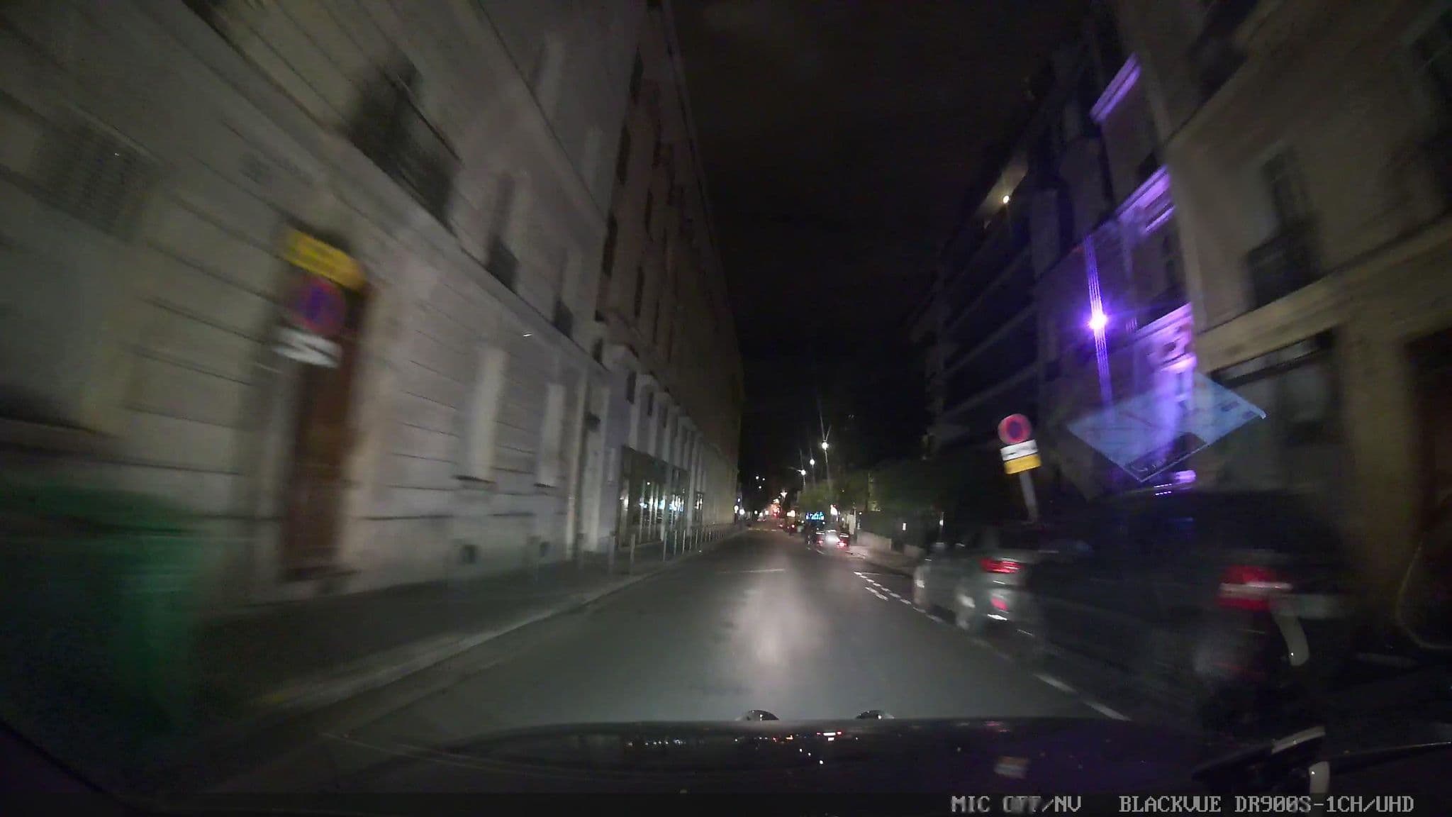 Street view near Hotel alma mesnil, Paris 16 Passy — © grobin (CC BY-SA · Mapillary)