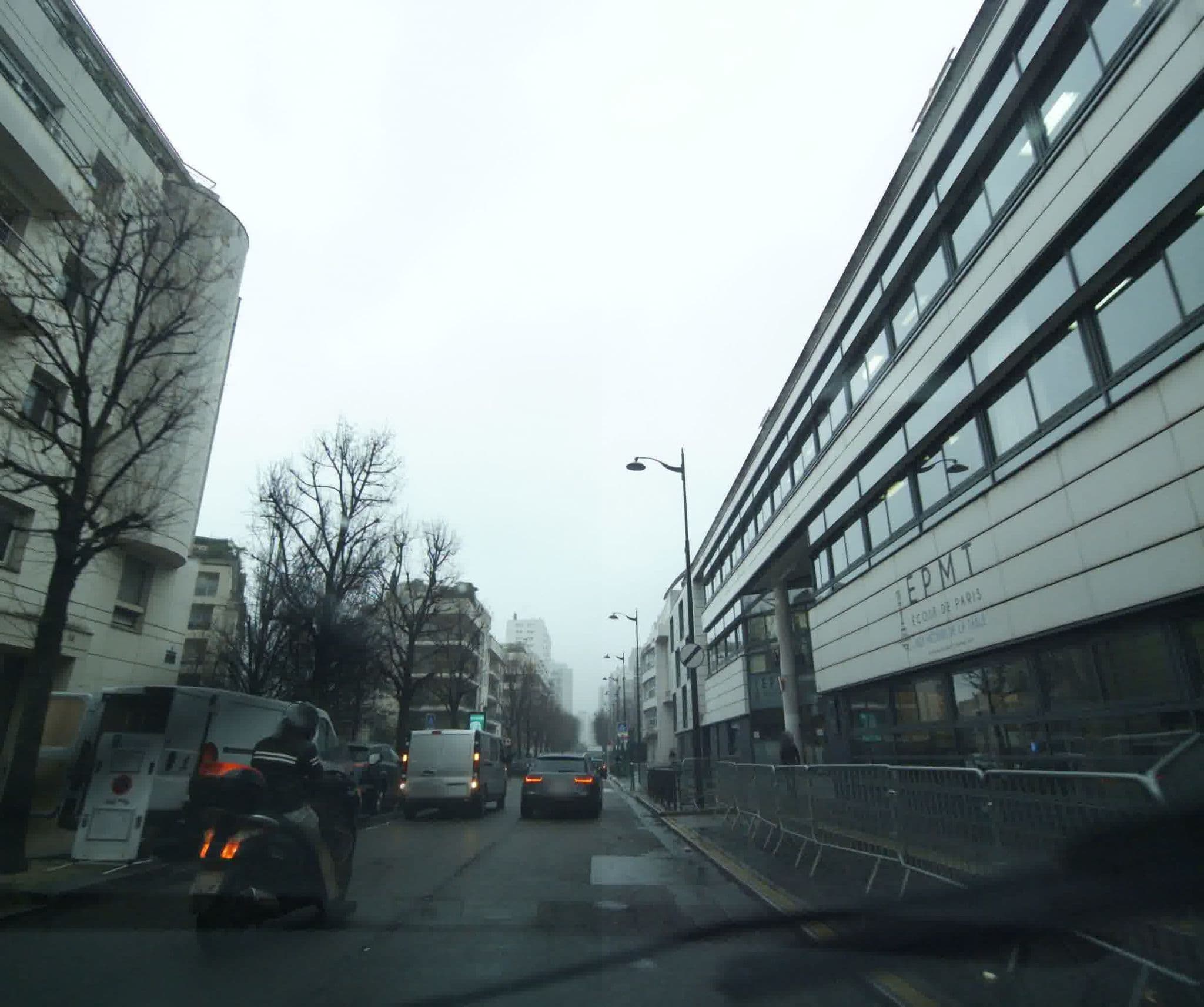 Street view near L'Inter, Levallois-Perret — © sogefi (CC BY-SA · Mapillary)