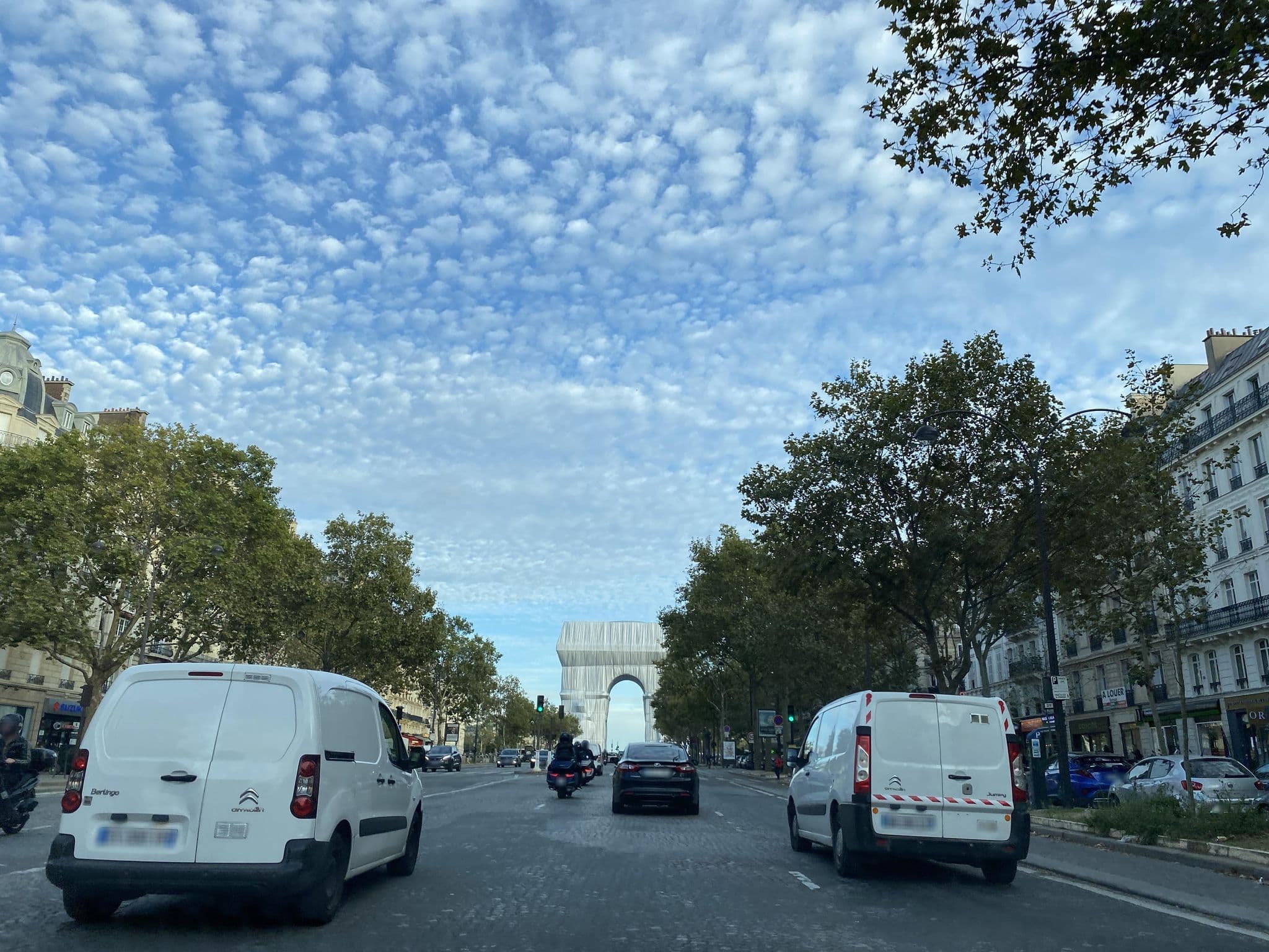 Street view near Montfleuri Hôtel & Spa, Paris 16 Passy — © fpm (CC BY-SA · Mapillary)