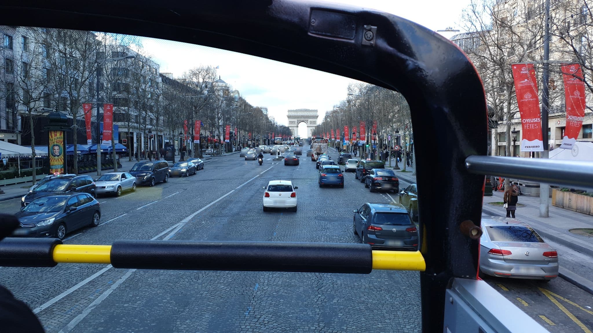 Street view near Бесплатный Wi-fi, Paris 08 Élysée — © b166er (CC BY-SA · Mapillary)