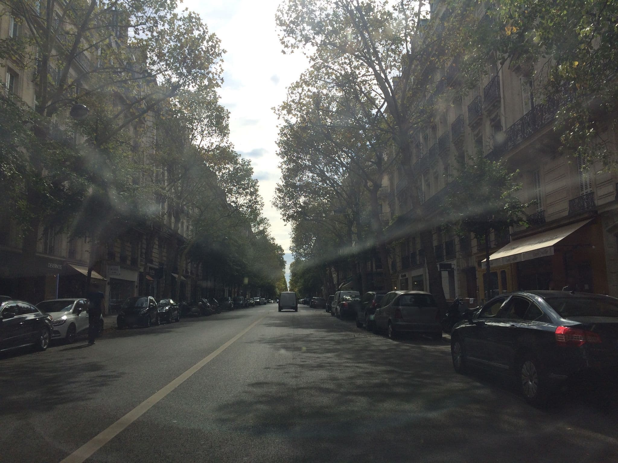 Street view near Verzeroli, Paris 16 Passy — © kartenville (CC BY-SA · Mapillary)