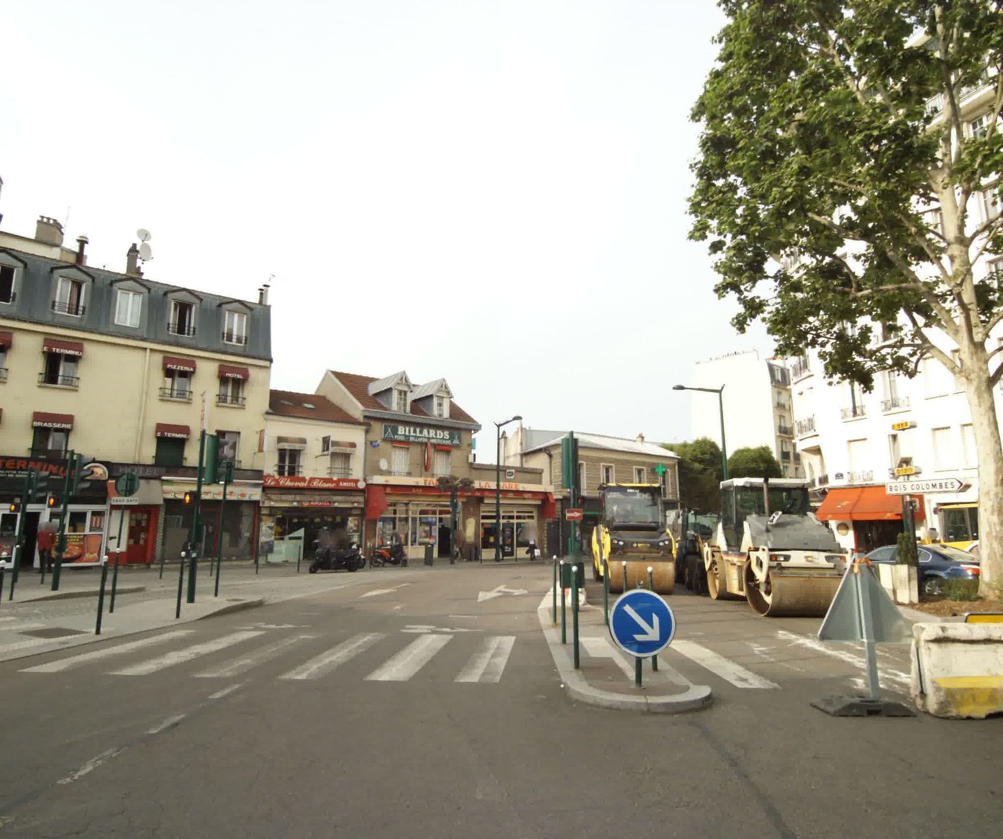 Street view near Hôtel Splendor, Paris 08 Élysée — © sogefi (CC BY-SA · Mapillary)