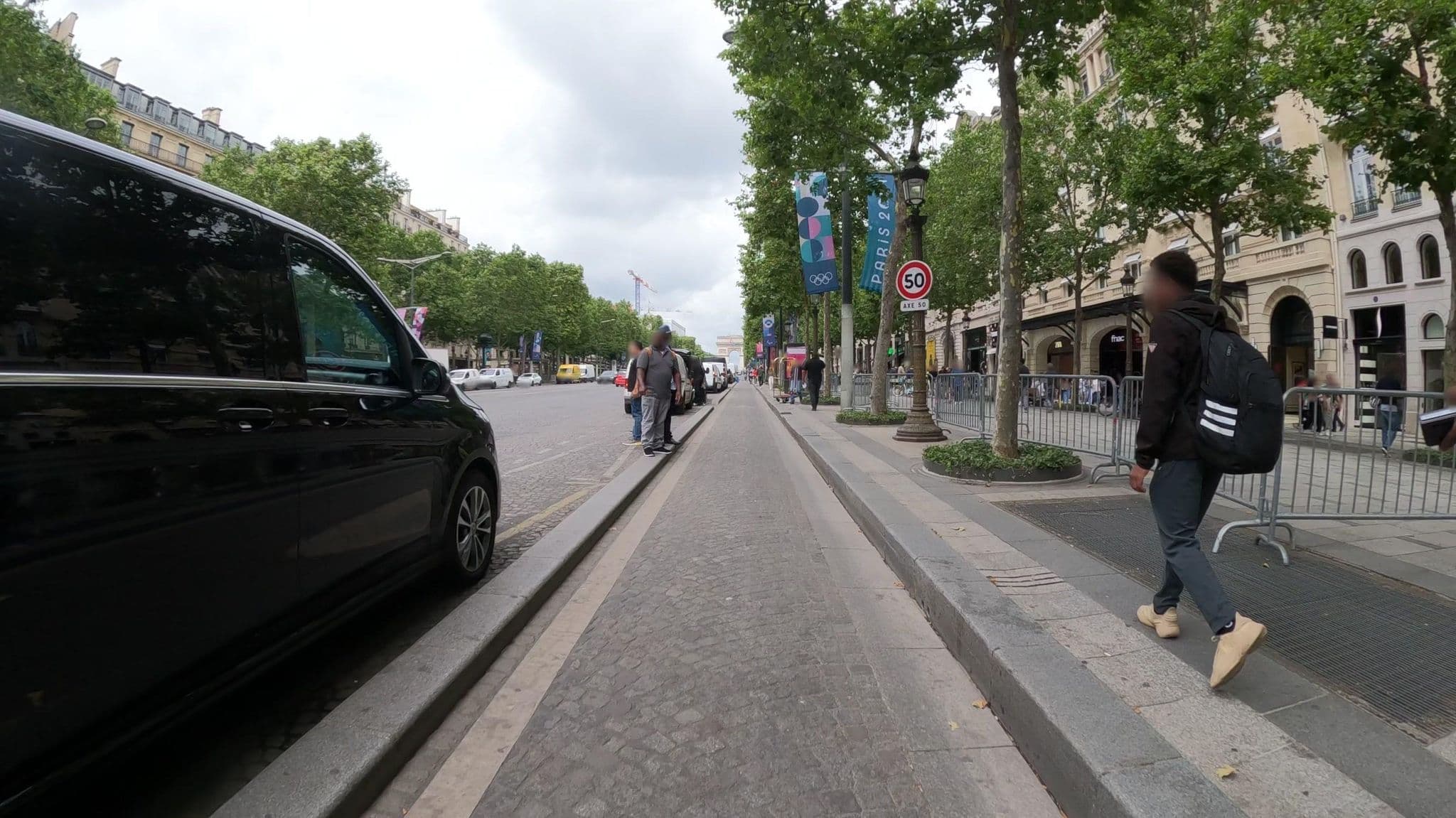 Street view near Private Studio, Paris 08 Élysée — © Nzau (CC BY-SA · Mapillary)