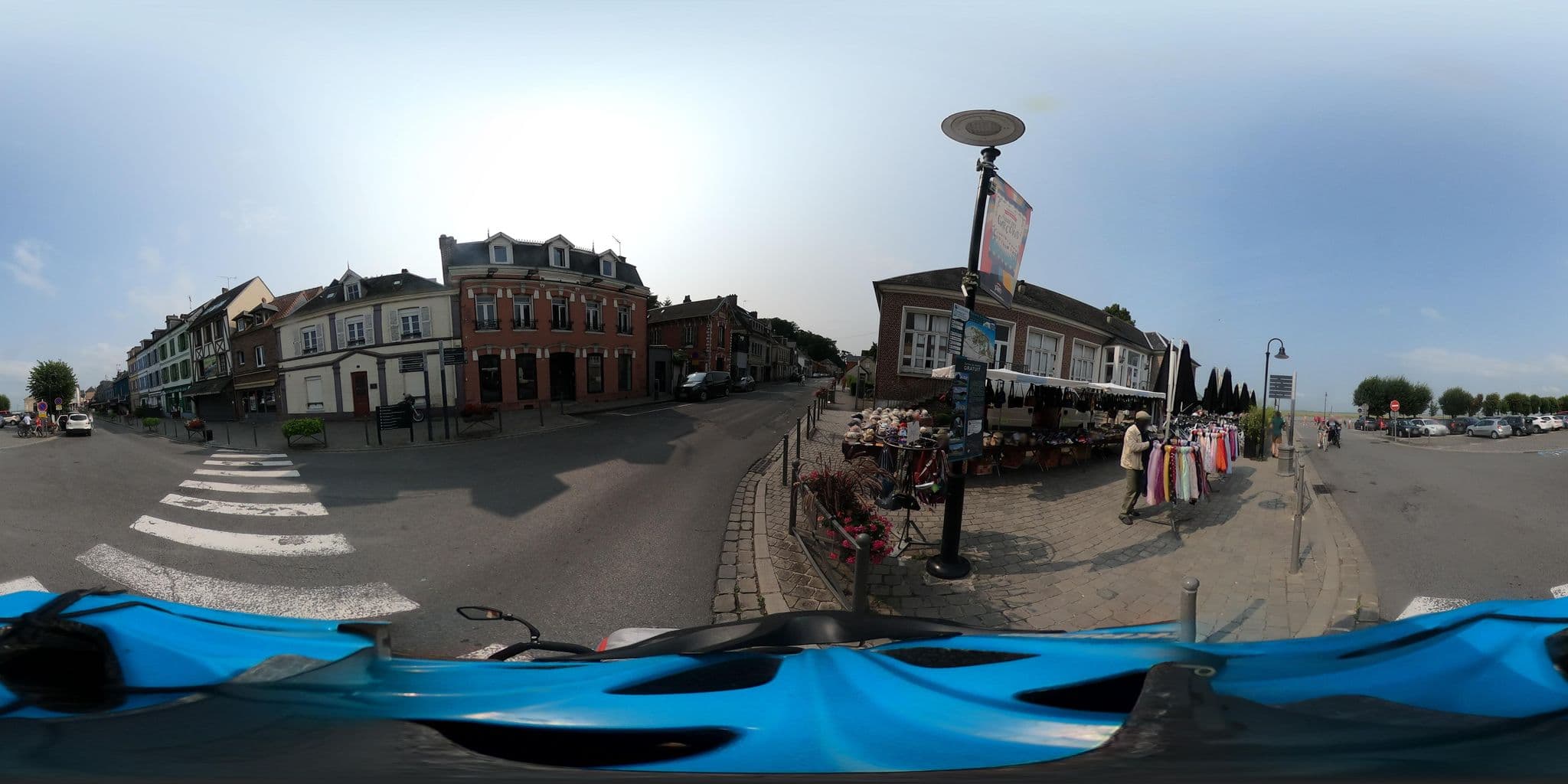 Street view near Violette avec parking privé sécurisé, Saint-Valery-sur-Somme — © padididejurbise (CC BY-SA · Mapillary)