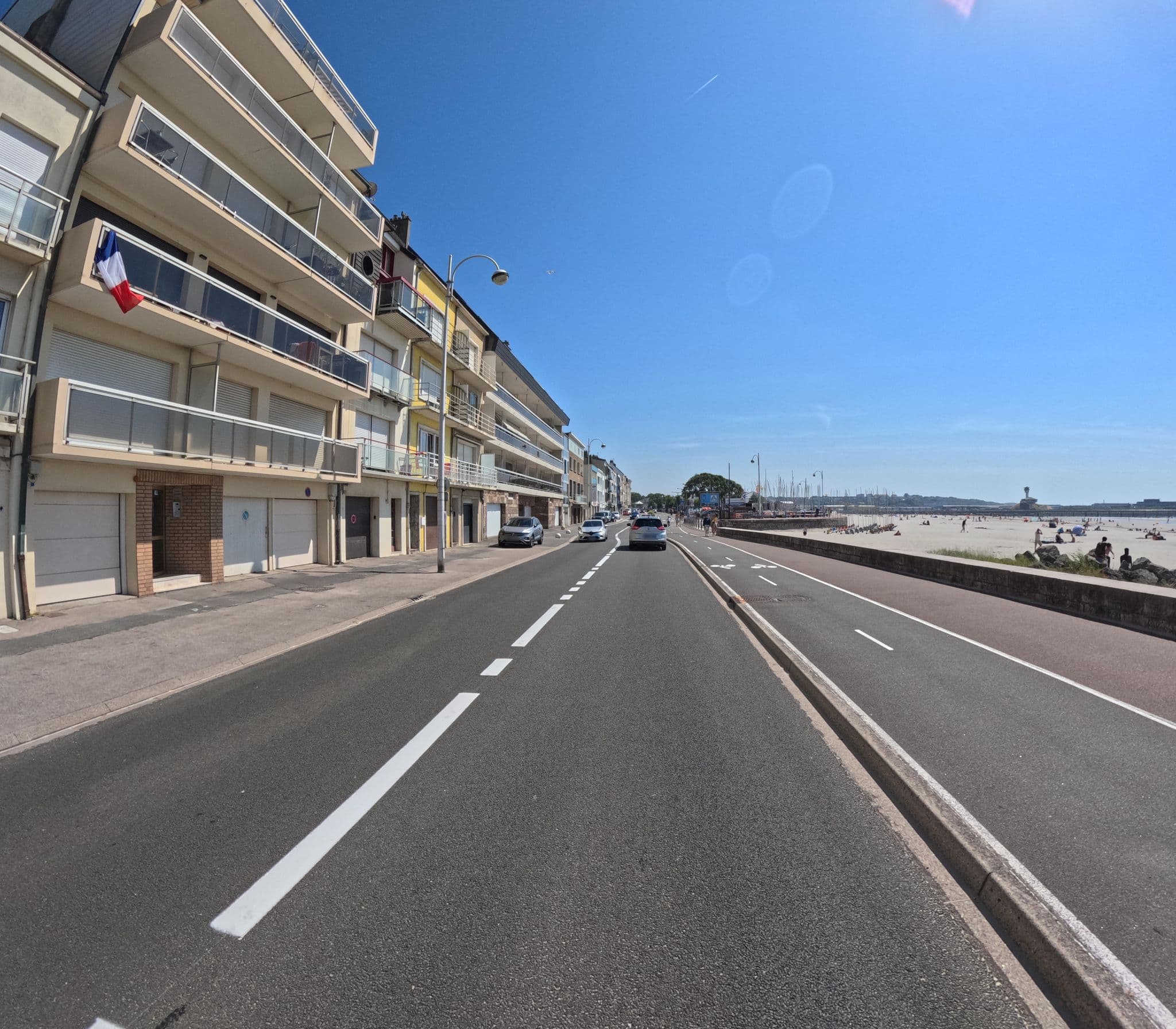 Street view near Brise Lame Face Mer, Boulogne-sur-Mer — © wasd42 (CC BY-SA · Mapillary)