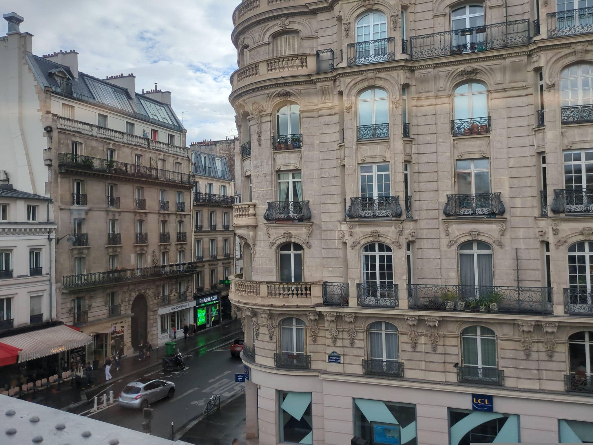 Street view near Waytostay, Paris 15 Vaugirard — © Nexinor (CC BY-SA · Mapillary)