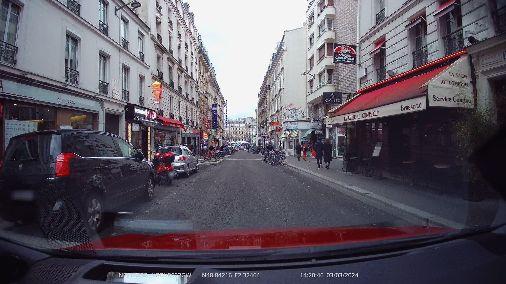 Street view near Bridgestreet Montparnasse, Paris 06 Luxembourg — © aerandir14 (CC BY-SA · Mapillary)