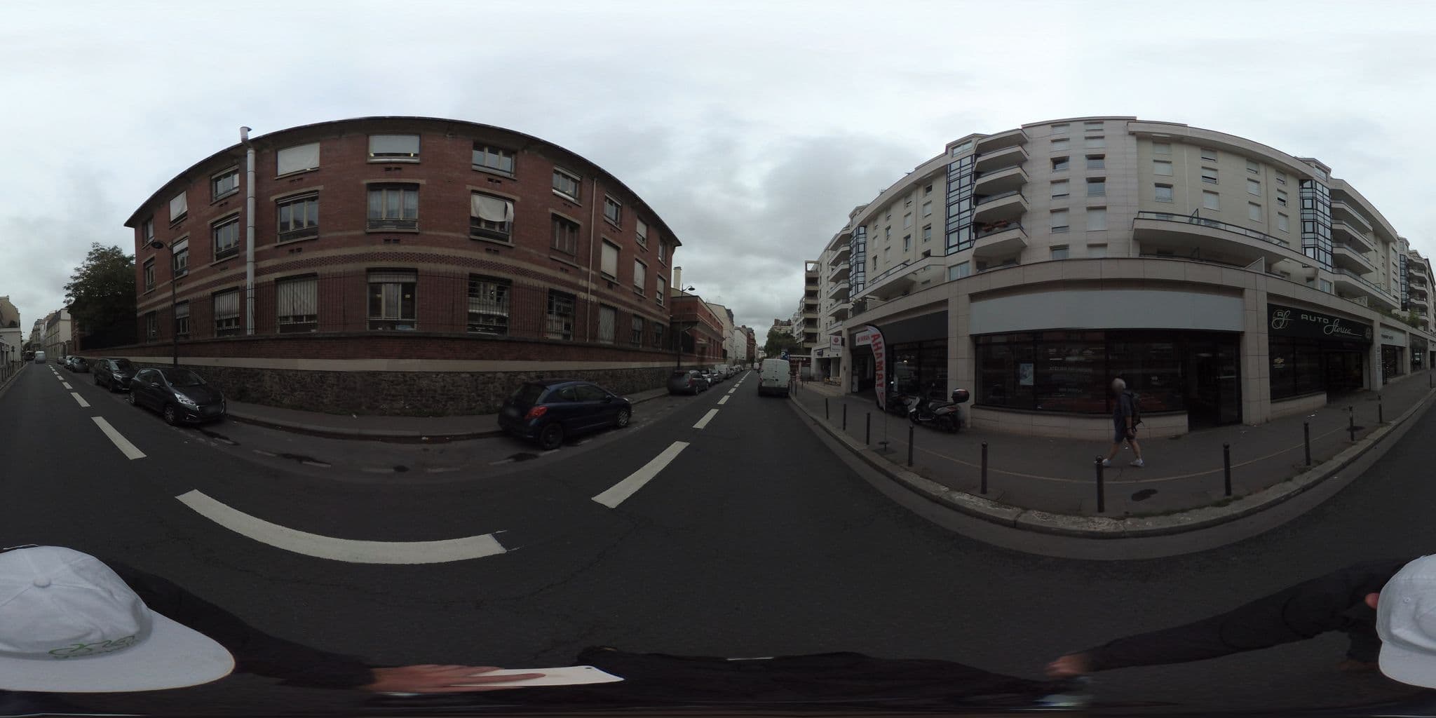 Street view near Centre D Aide Par Le Travail, Paris 15 Vaugirard — © geovelo (CC BY-SA · Mapillary)