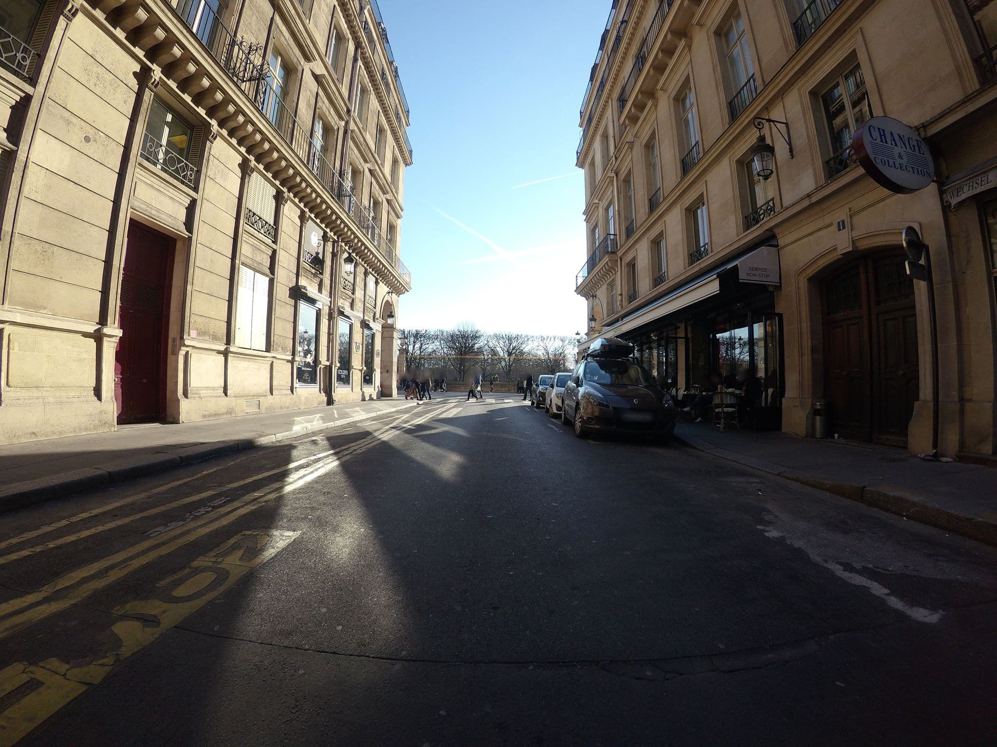 Street view near Hôtel Mayfair, Paris 07 Palais-Bourbon — © laurentlouf (CC BY-SA · Mapillary)