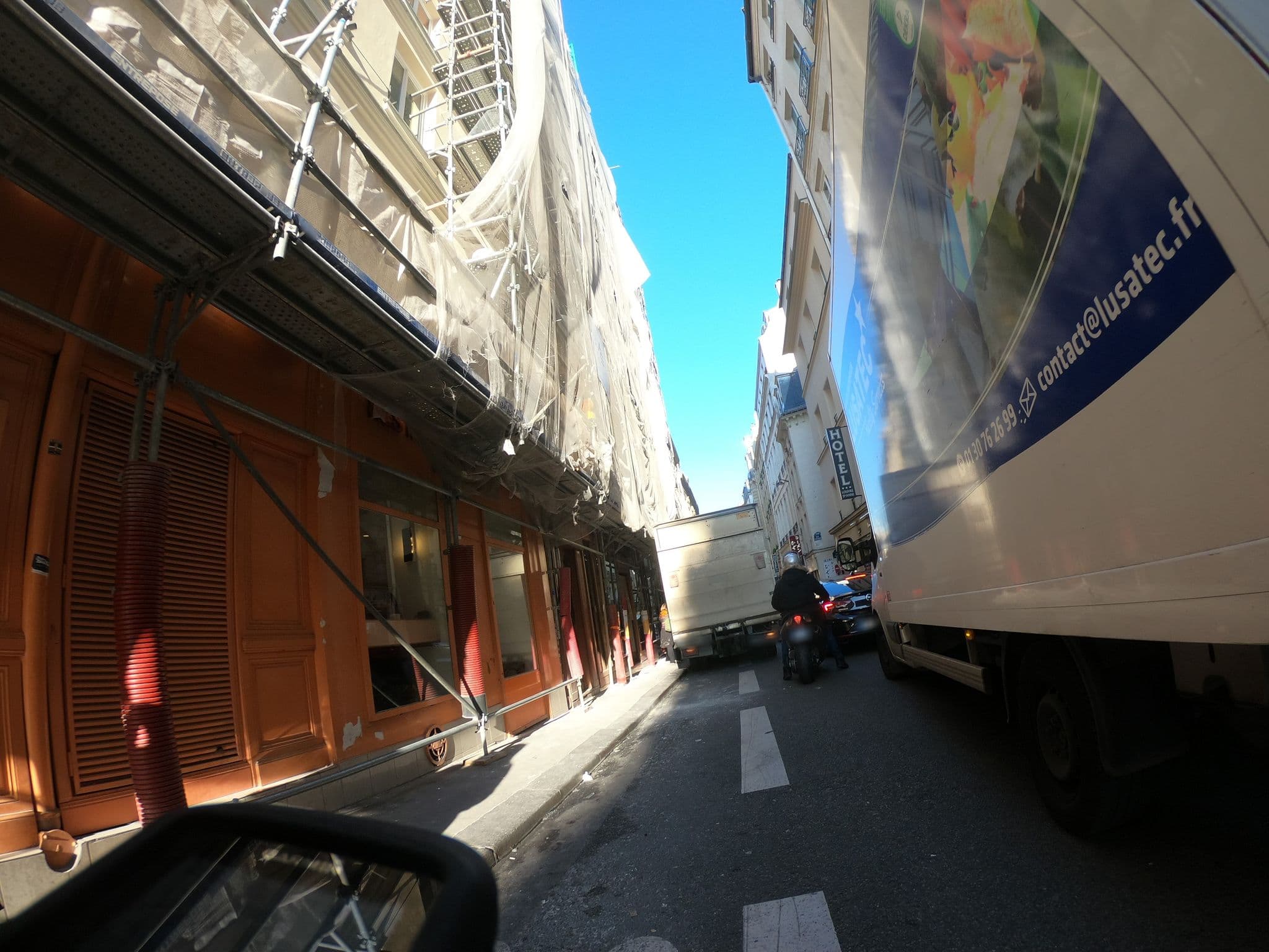 Street view near Best Western Paris Louvre Opéra, Paris 02 Bourse — © htonchia (CC BY-SA · Mapillary)