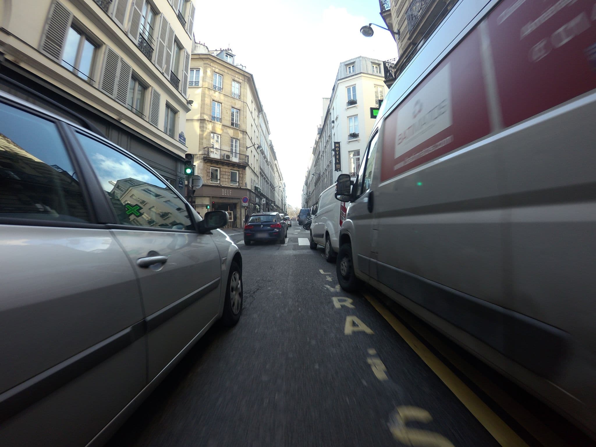 Street view near Holiday Inn Paris - Elysées, Paris 08 Élysée — © laurentlouf (CC BY-SA · Mapillary)