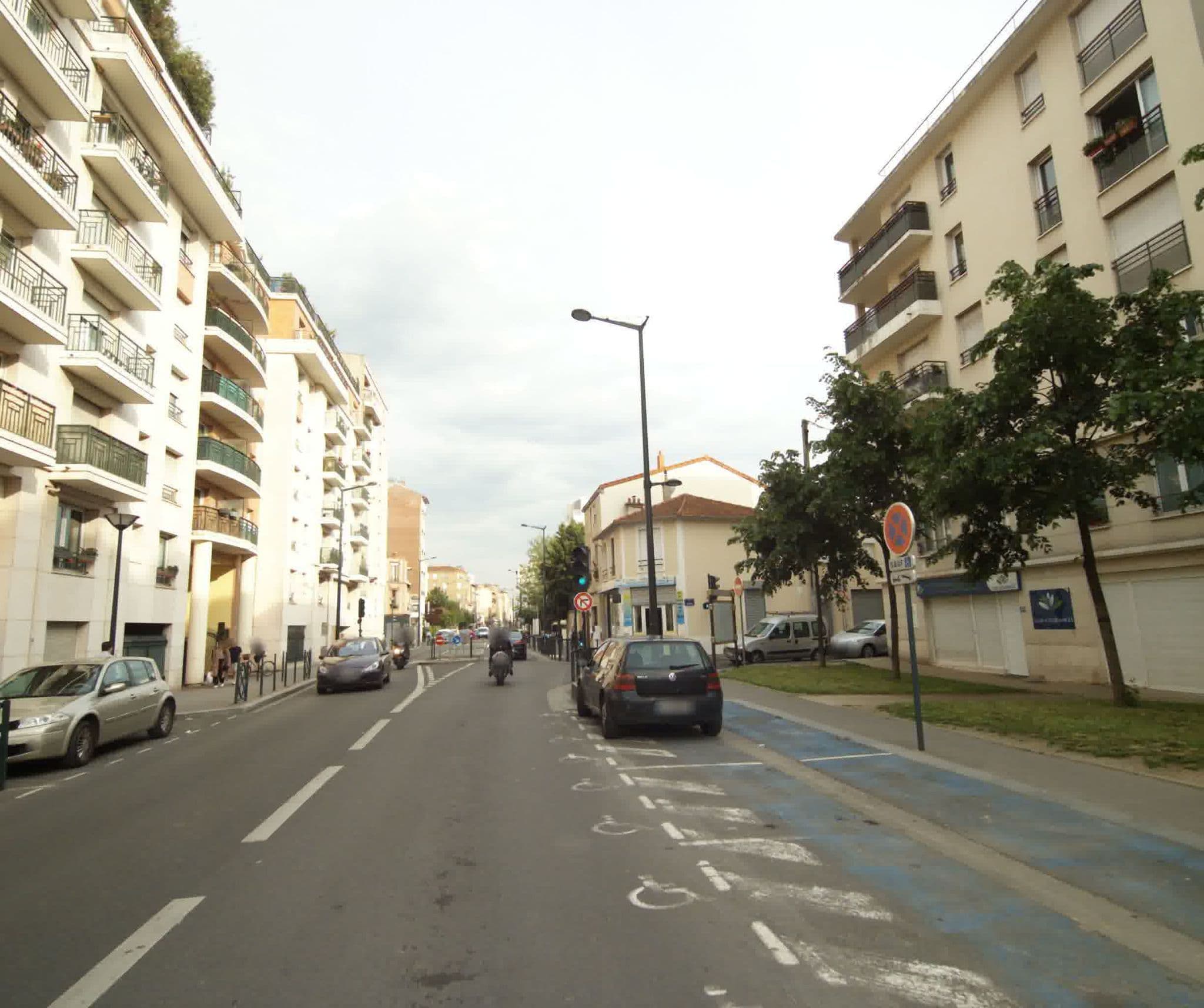 Street view near Hotel Beausejour, Paris 17 Batignolles-Monceau — © sogefi (CC BY-SA · Mapillary)