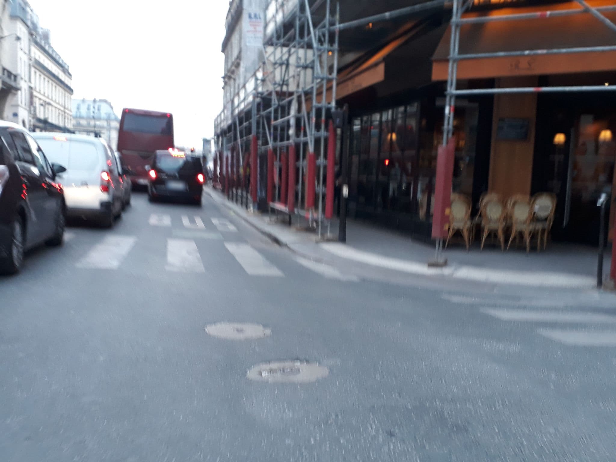 Street view near Waytostay, Paris 01 Louvre — © pierrent (CC BY-SA · Mapillary)