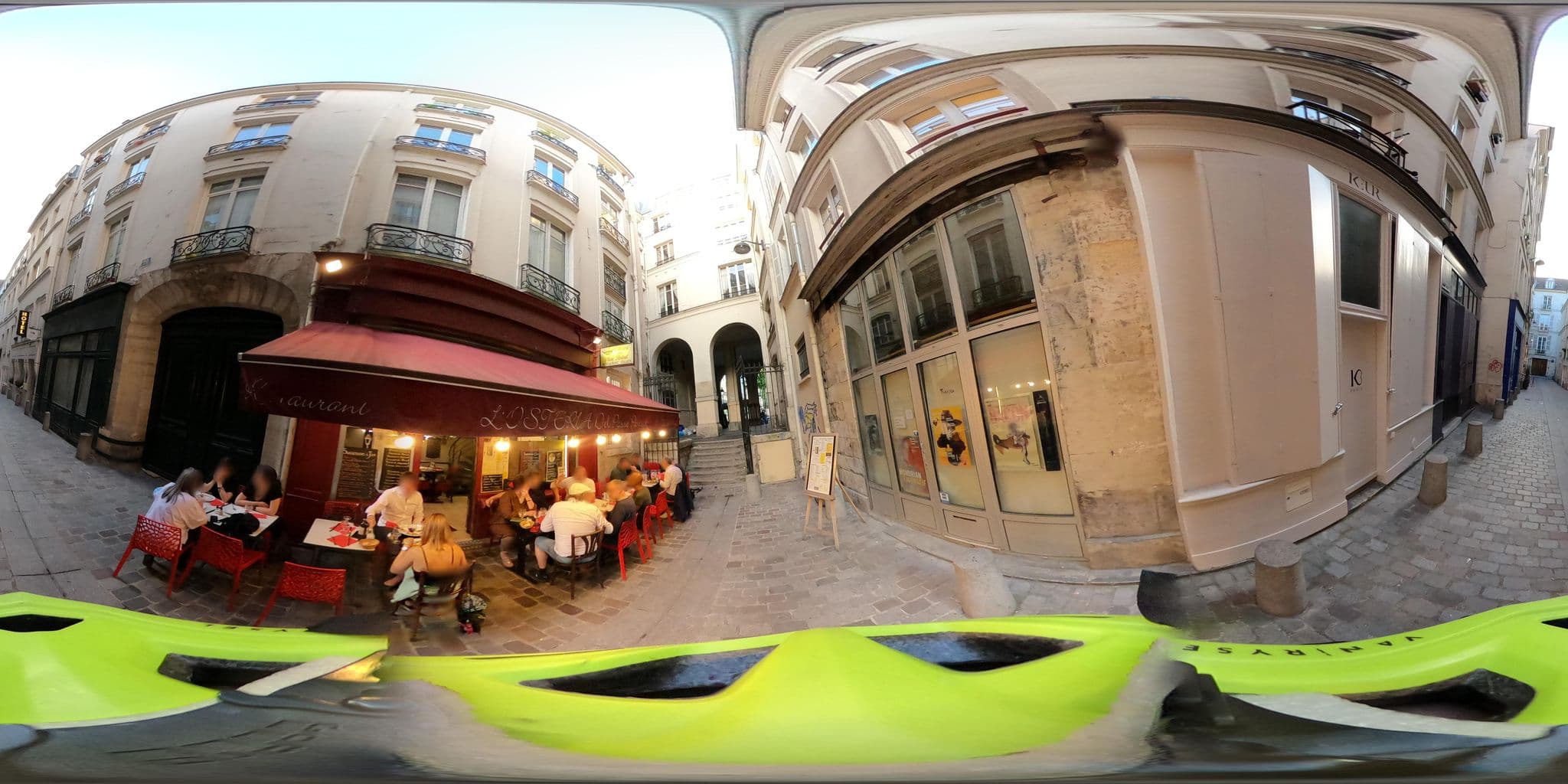 Street view near Delhy's Hôtel, Paris — © Stefdegreef (CC BY-SA · Mapillary)