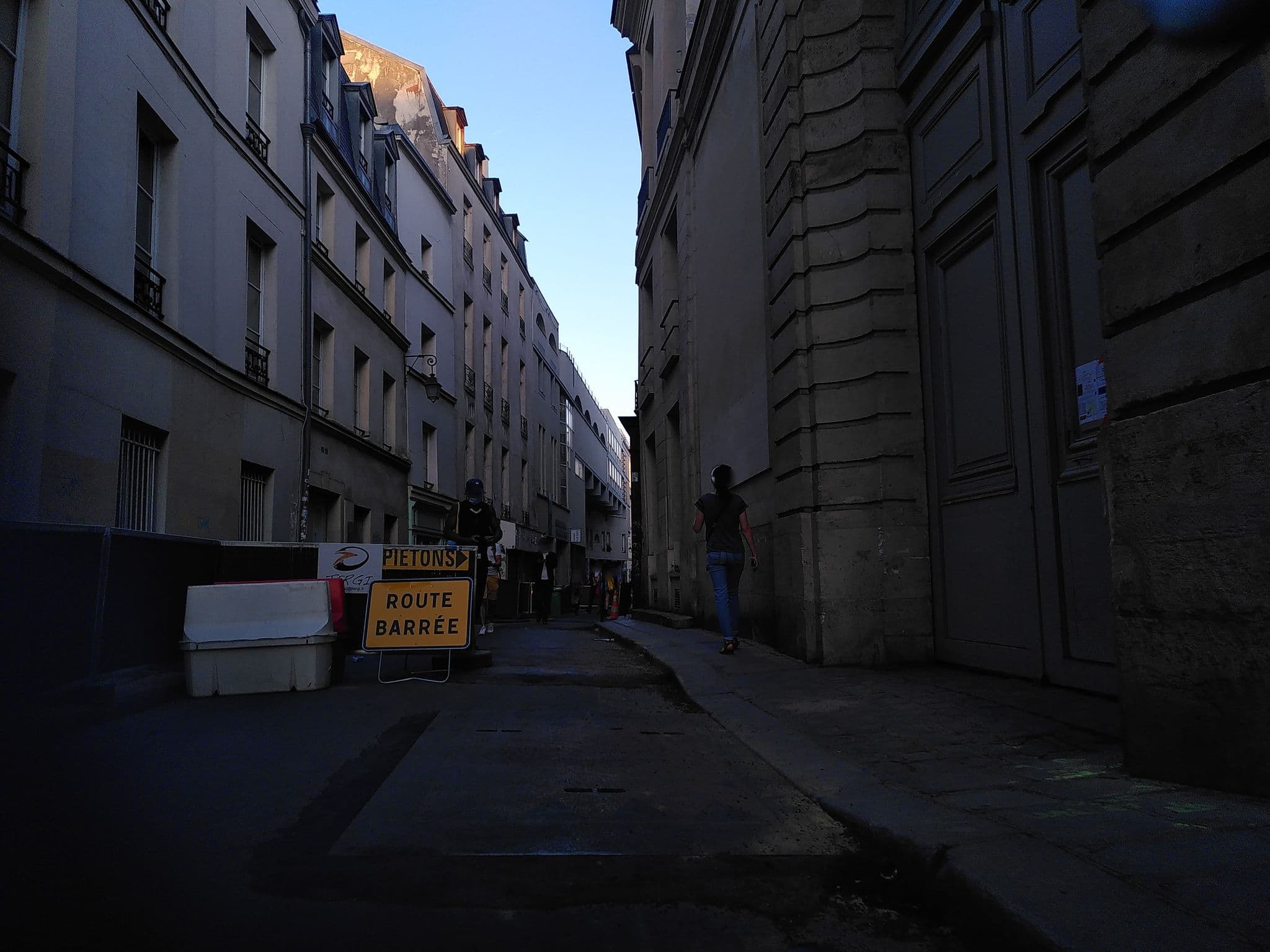 Street view near Sweet Inn, Paris 04 Hôtel-de-Ville — © tr4sk (CC BY-SA · Mapillary)
