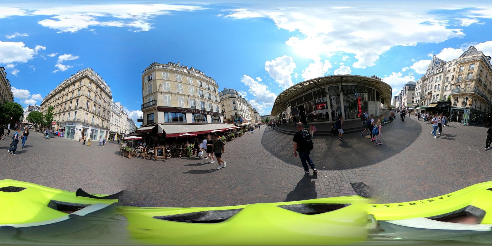 Street view near Résidence du Forum des Halles, Paris 04 Hôtel-de-Ville — © Stefdegreef (CC BY-SA · Mapillary)