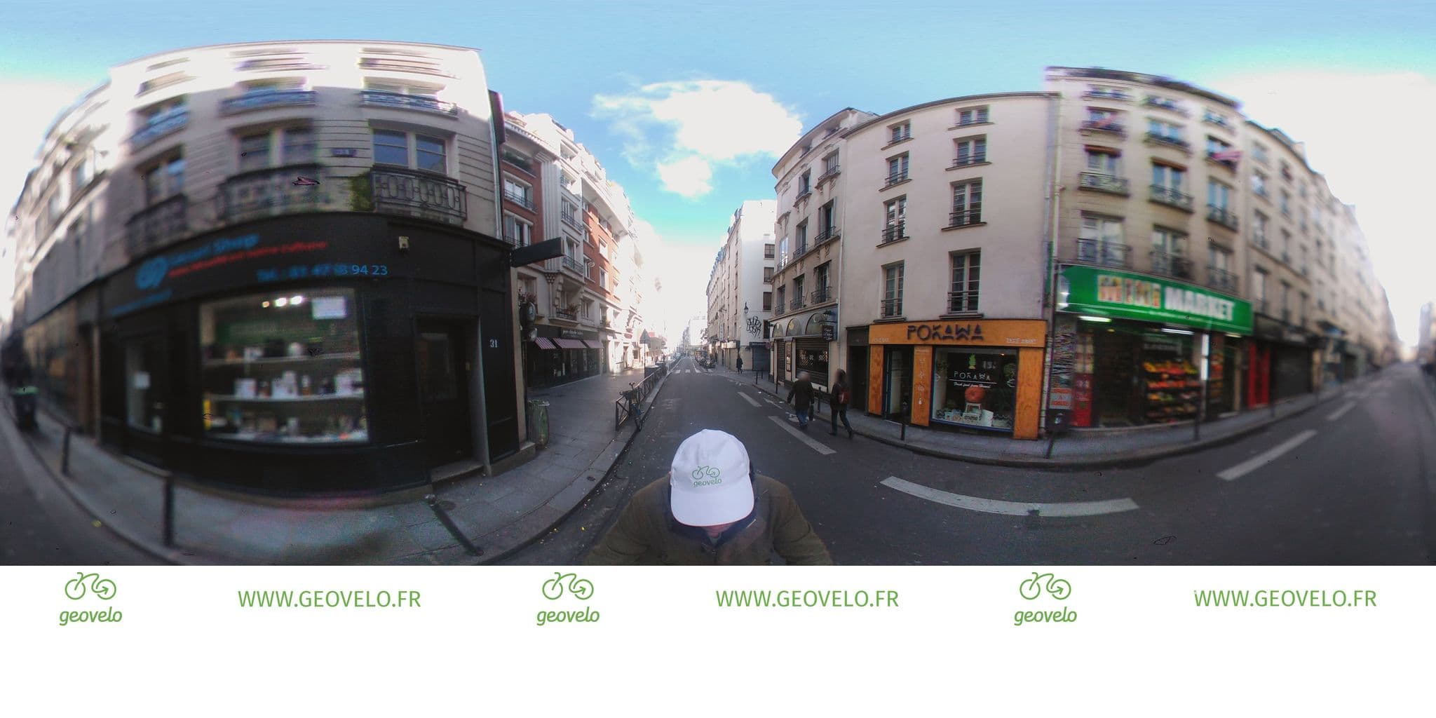 Street view near Maison le Bac, Porte Saint-Denis — © simon_geovelo (CC BY-SA · Mapillary)