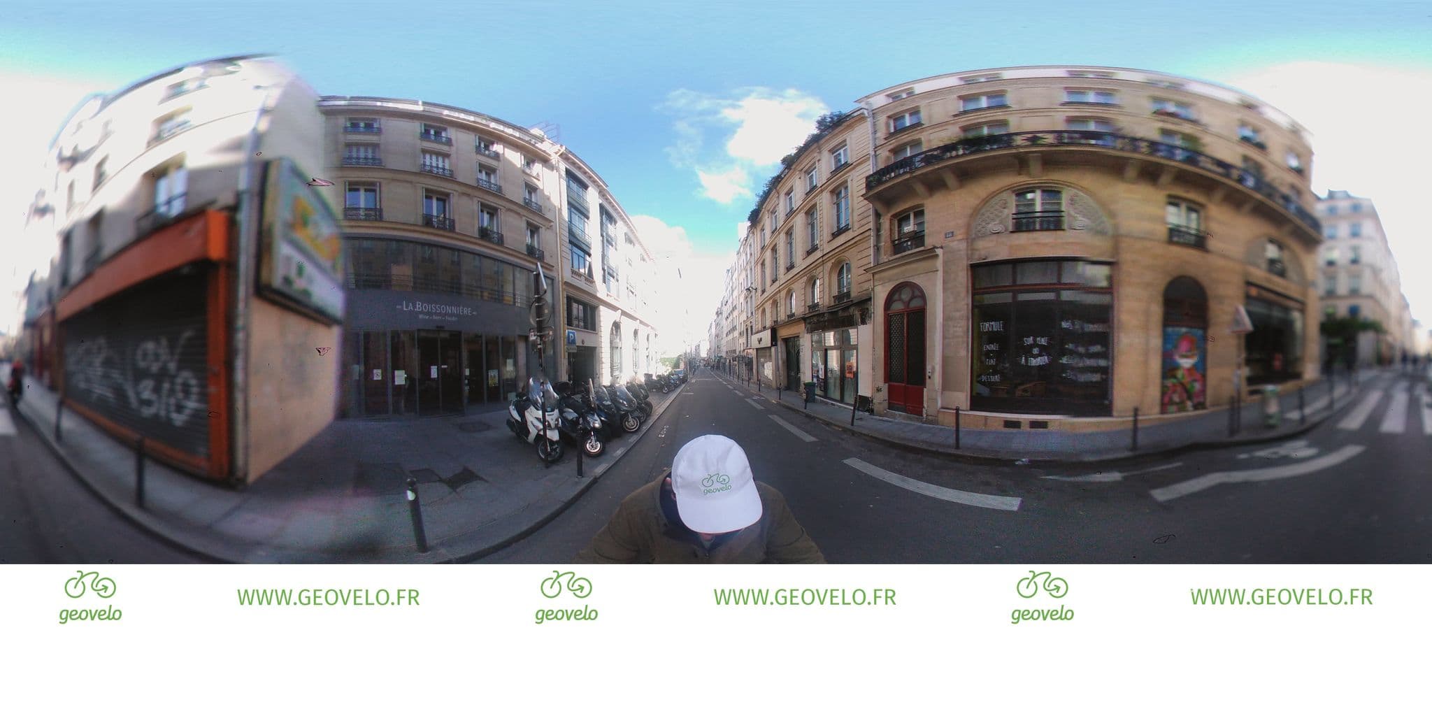 Street view near Philippe Masliah, Porte Saint-Denis — © simon_geovelo (CC BY-SA · Mapillary)