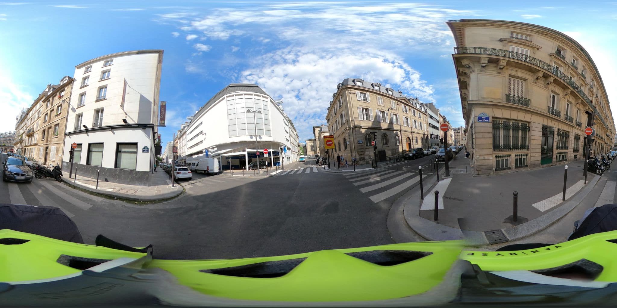 Street view near Hôtel de Rocroy, Saint-Vincent de Paul — © Stefdegreef (CC BY-SA · Mapillary)
