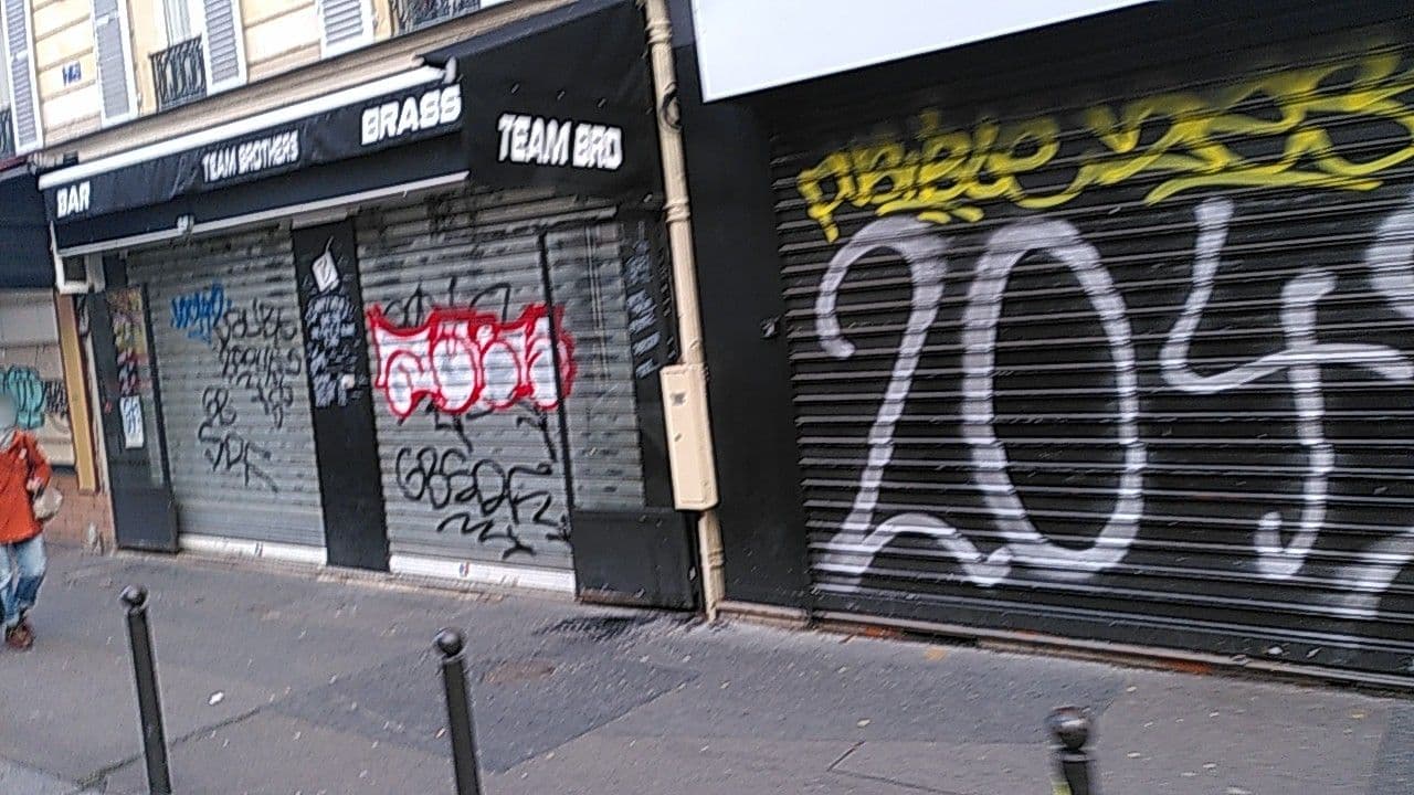 Street view near Studio La Fontaine, Folie Méricourt — © britze (CC BY-SA · Mapillary)