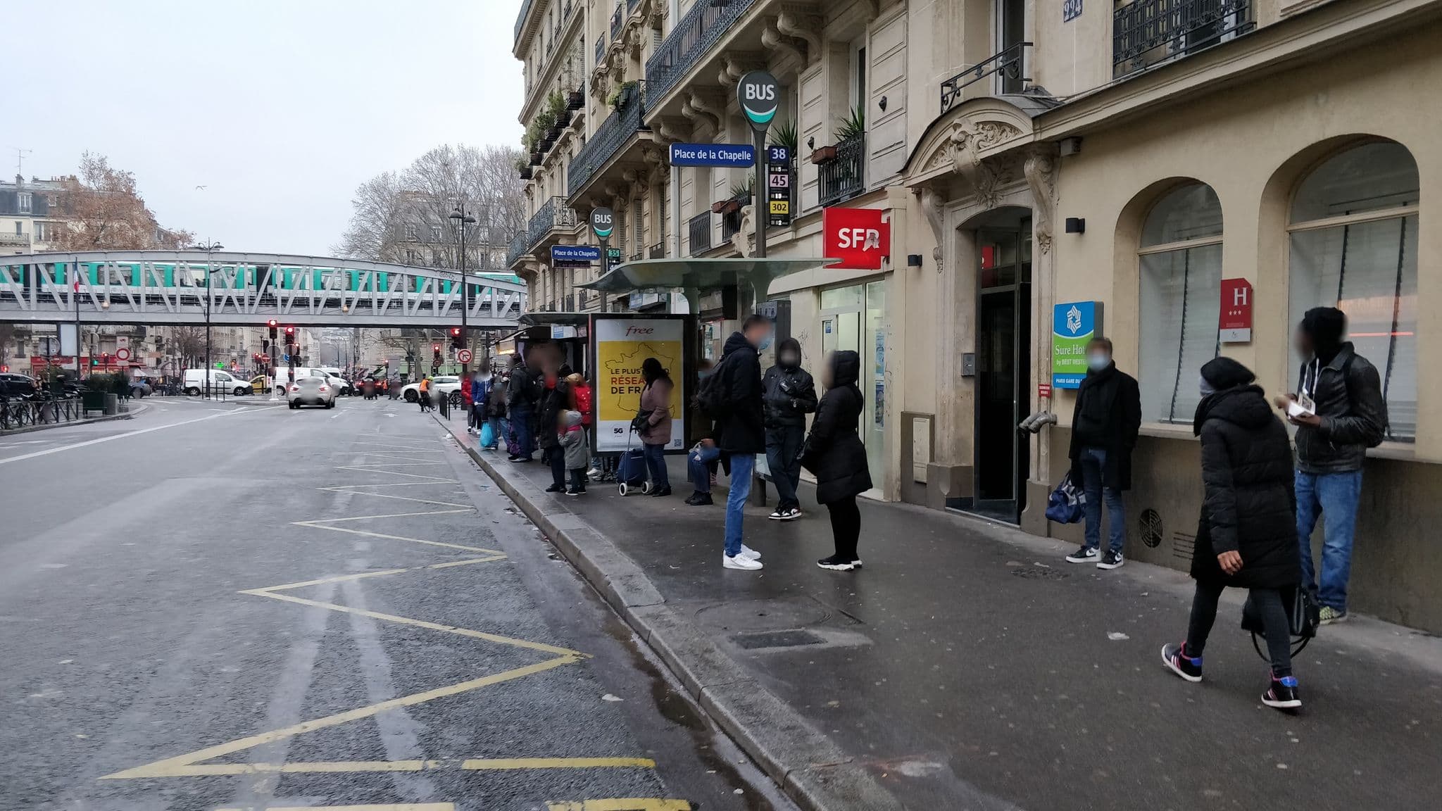 Street view near Appartement Paris, Saint-Vincent de Paul — © overflorian (CC BY-SA · Mapillary)