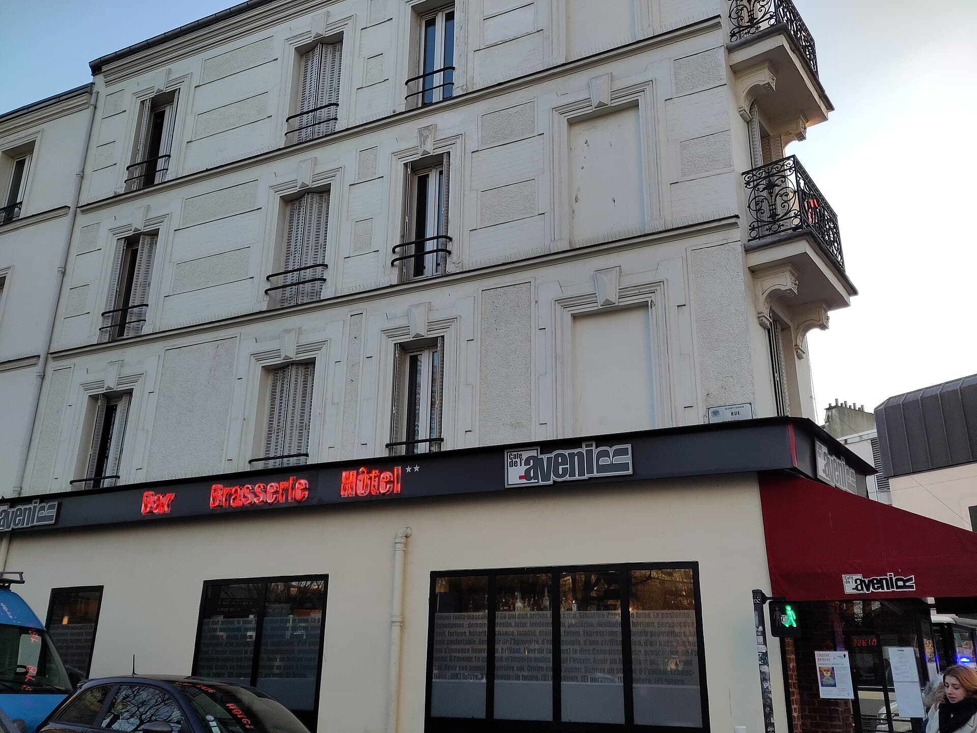 Café de l'Avenir (via Wikimedia Commons, CC BY 4.0)