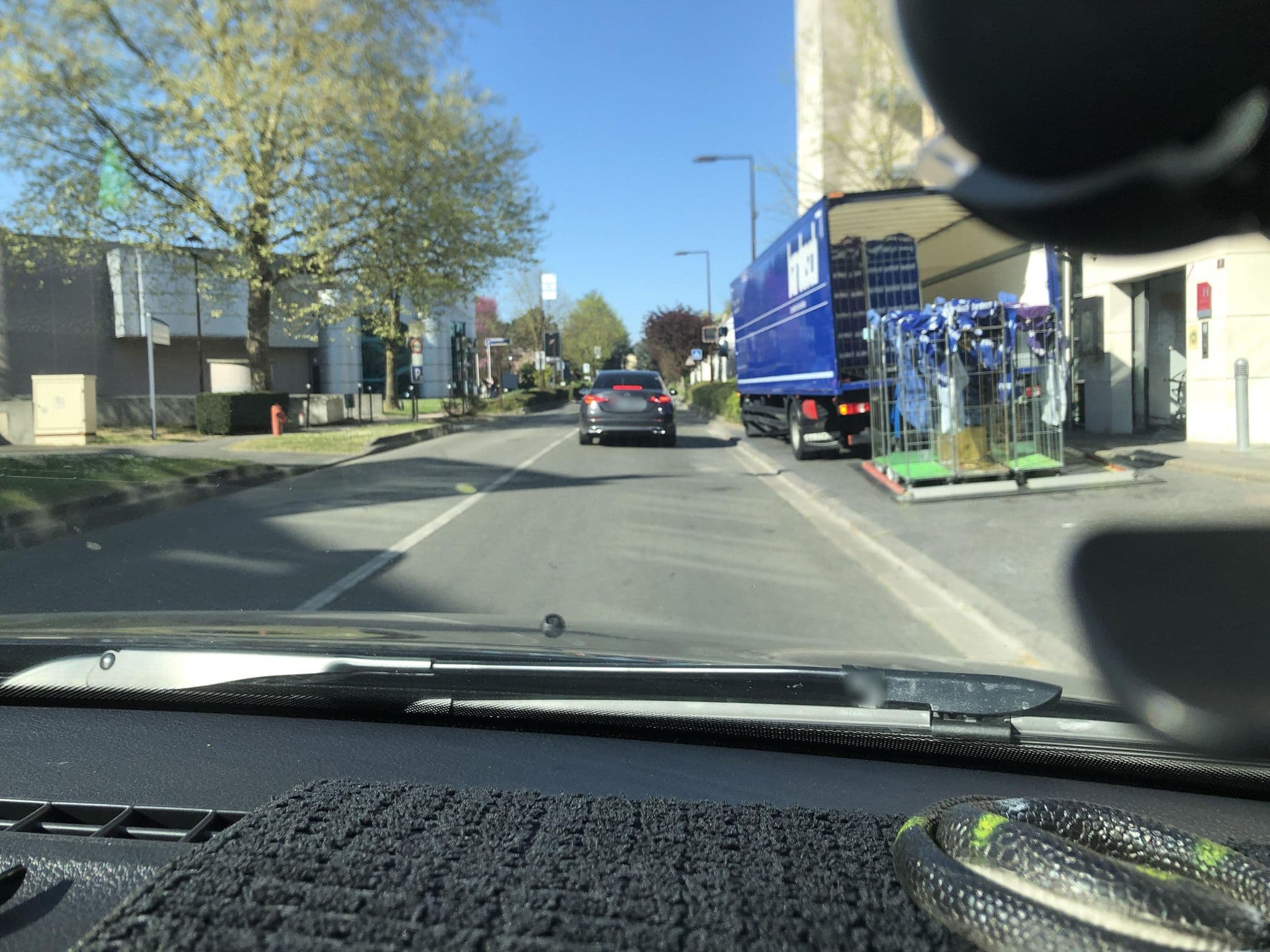 Street view near Suite Novotel, Roissy-en-France — © didoudidi77 (CC BY-SA · Mapillary)