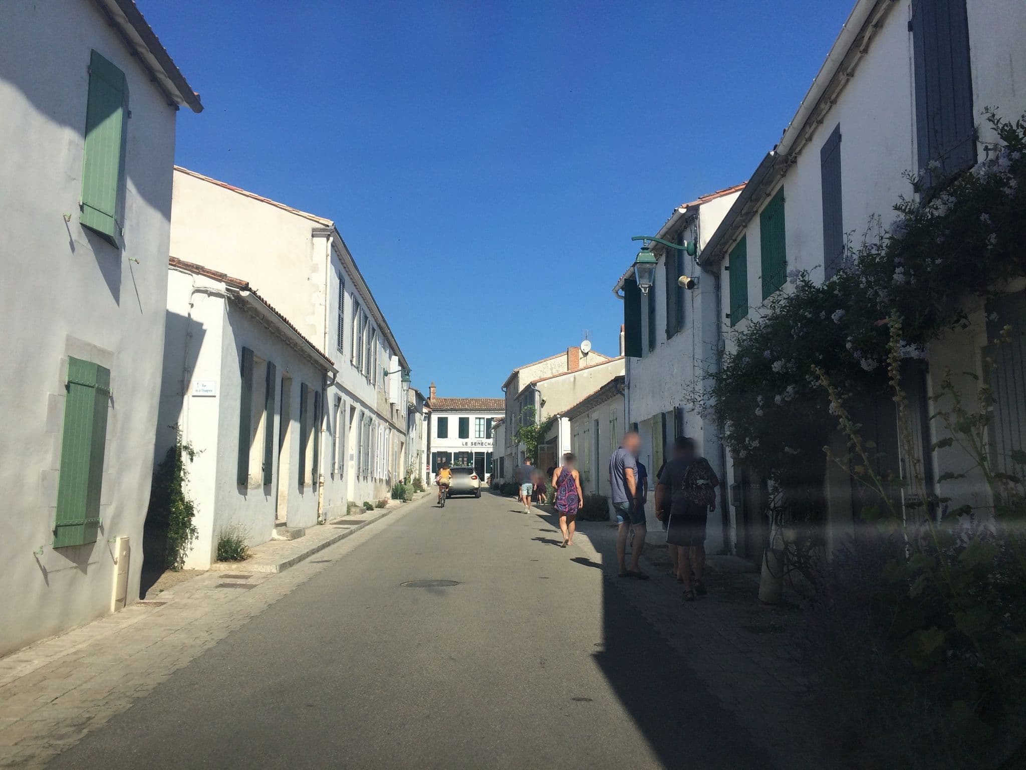 Street view near La Gourbeuille, Ars-en-Ré