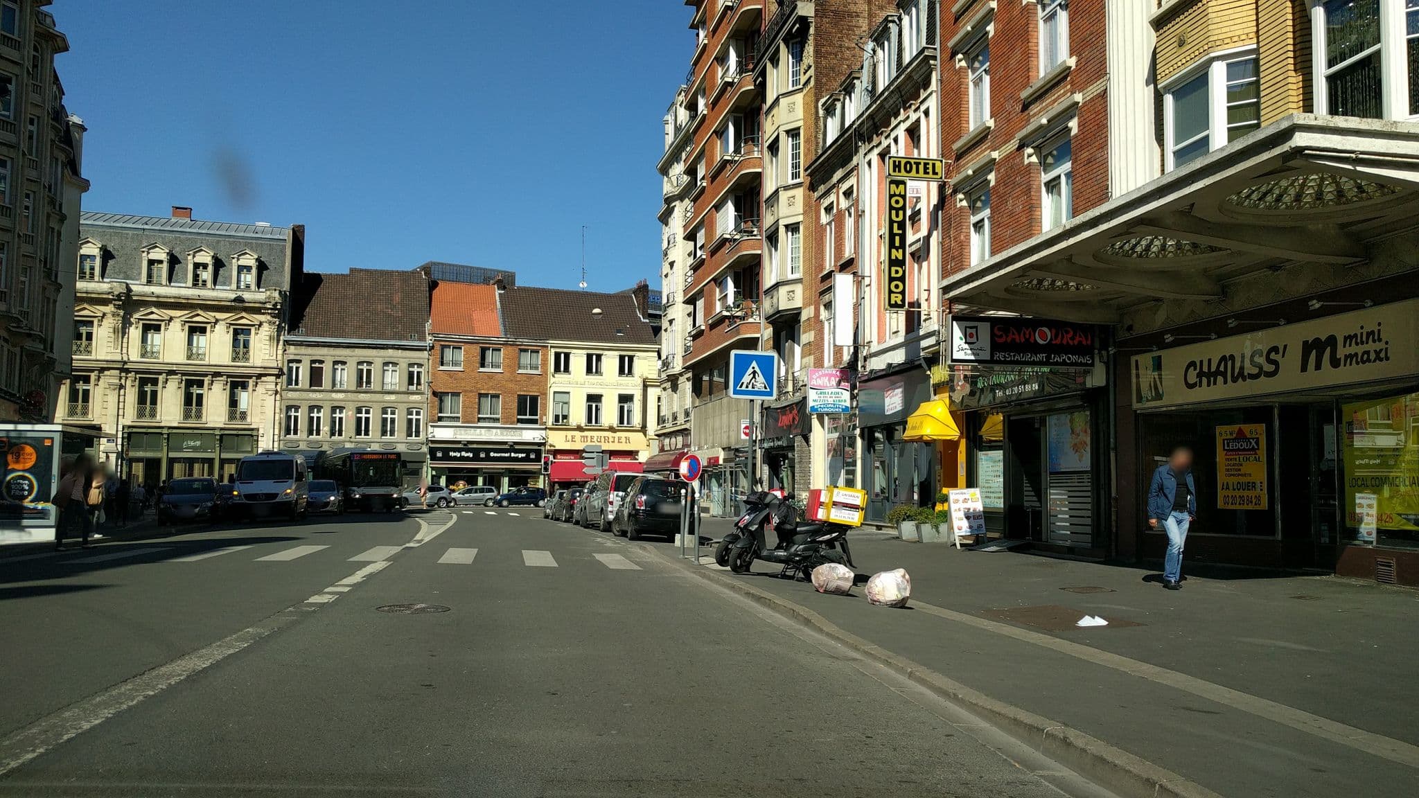 Street view near Hôtel Calm, Lille — © mappy_sa (CC BY-SA · Mapillary)