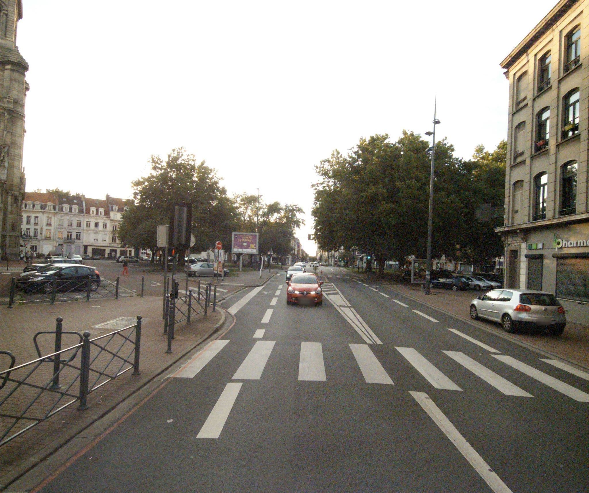 Street view near Le Brueghel, Lille — © melimmergis (CC BY-SA · Mapillary)
