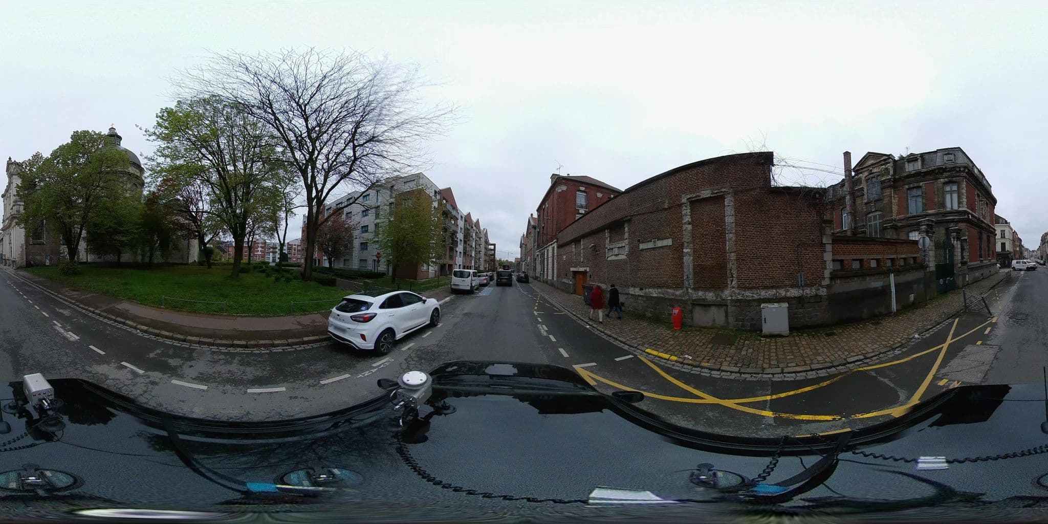 Street view near Cercle Militaire de Lille, La Madeleine — © meldig (CC BY-SA · Mapillary)