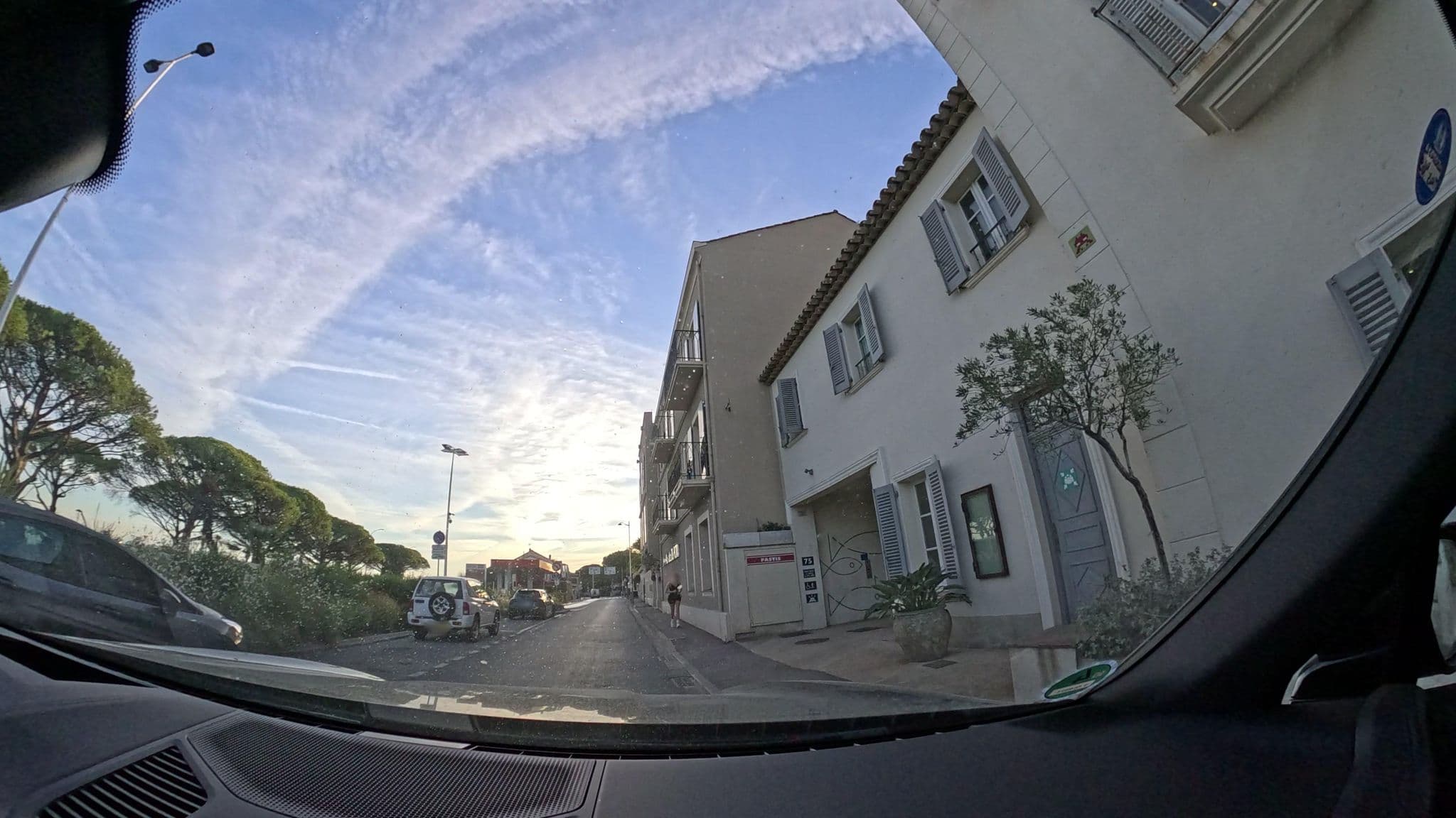Street view near Pastis, Saint-Tropez — © pharris0n (CC BY-SA · Mapillary)