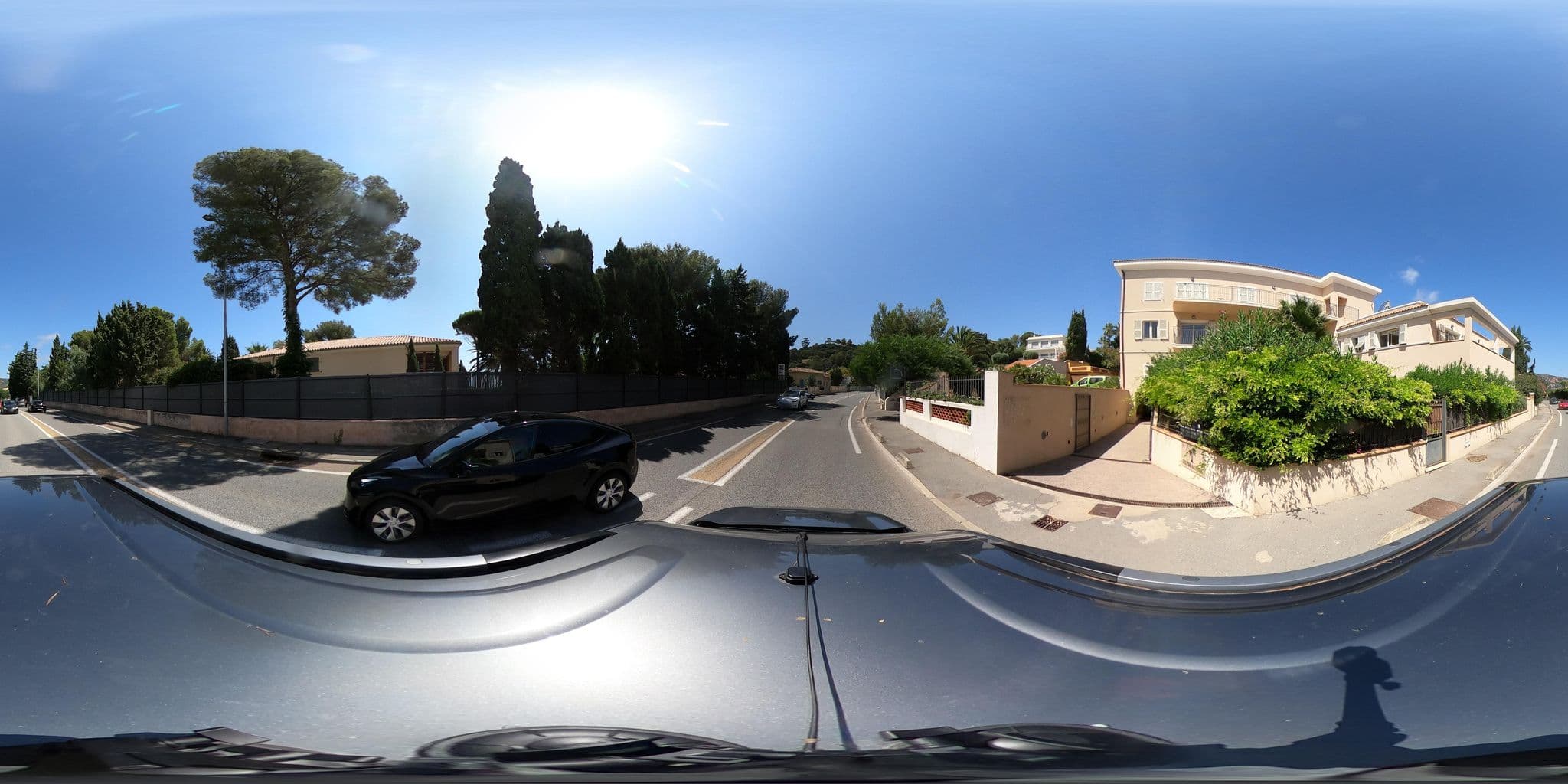 Street view near Hôtel Beau Site, Saint-Raphaël — © eric_s (CC BY-SA · Mapillary)