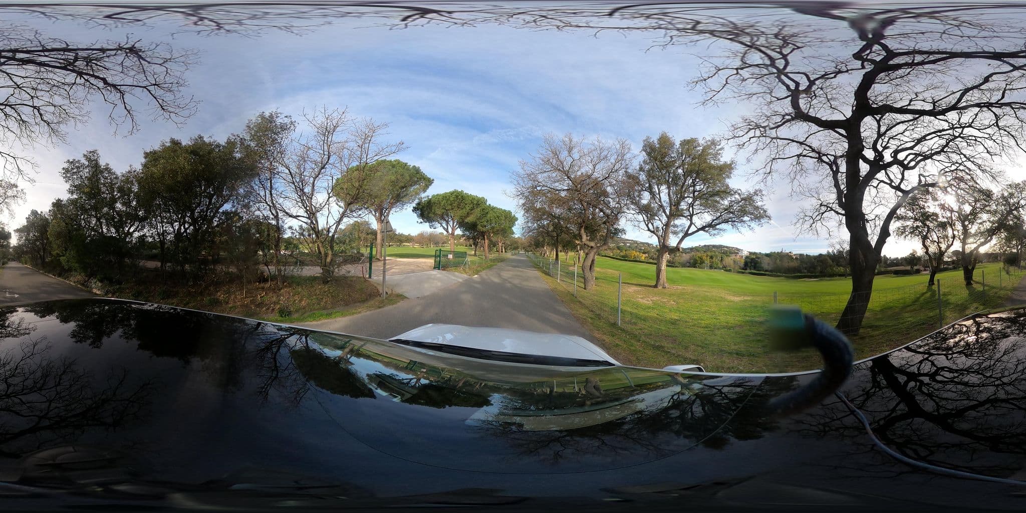 Street view near Mouramour, Sainte-Maxime — © sogefi (CC BY-SA · Mapillary)