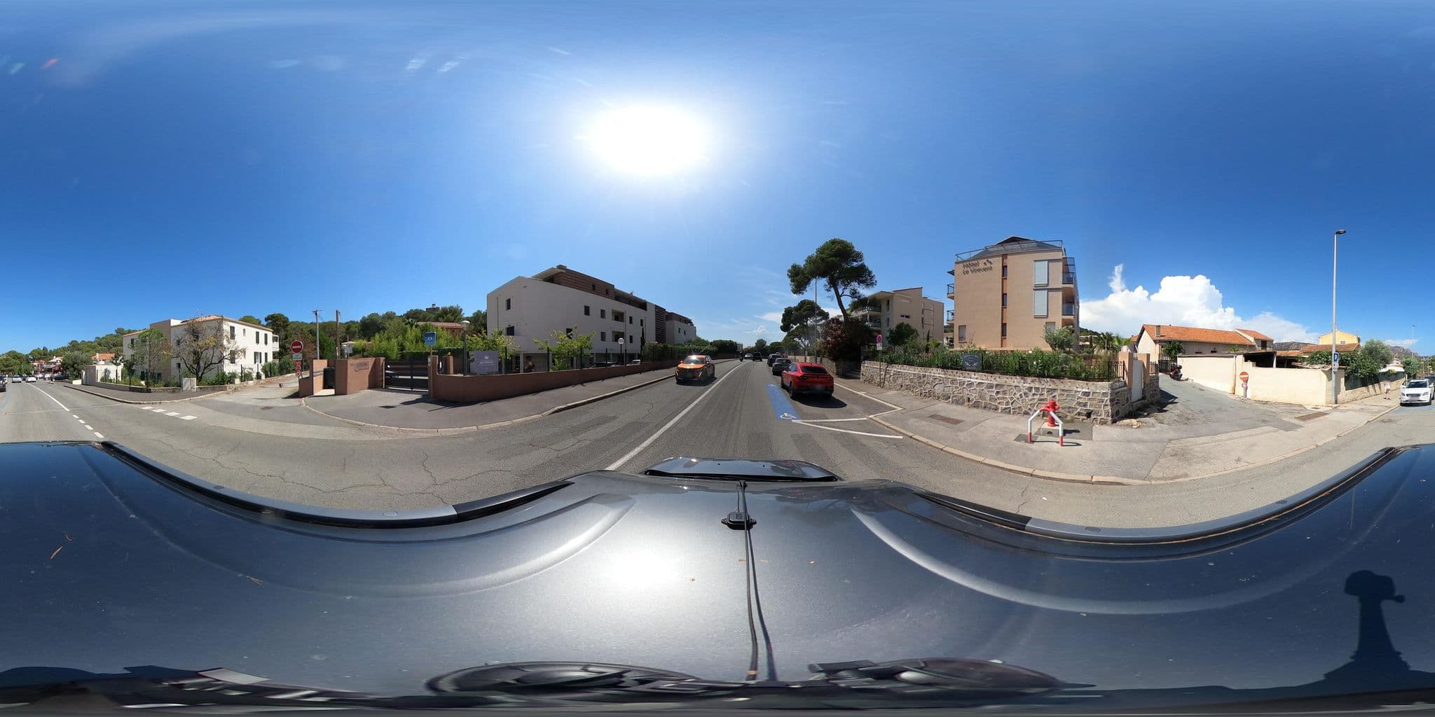 Street view near Virevent, Saint-Raphaël — © eric_s (CC BY-SA · Mapillary)