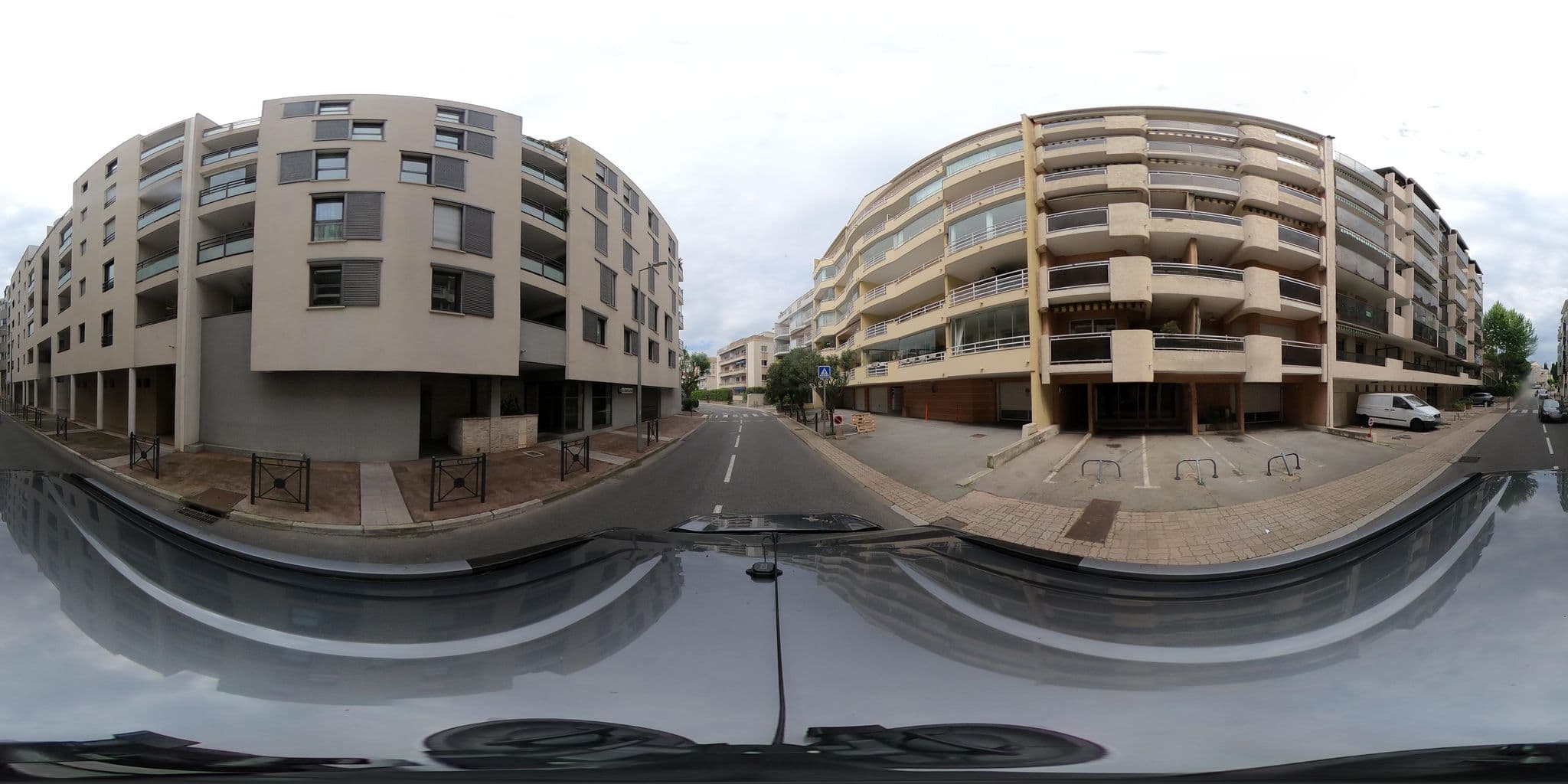 Street view near Hamelin Fabienne, Saint-Raphaël — © eric_s (CC BY-SA · Mapillary)