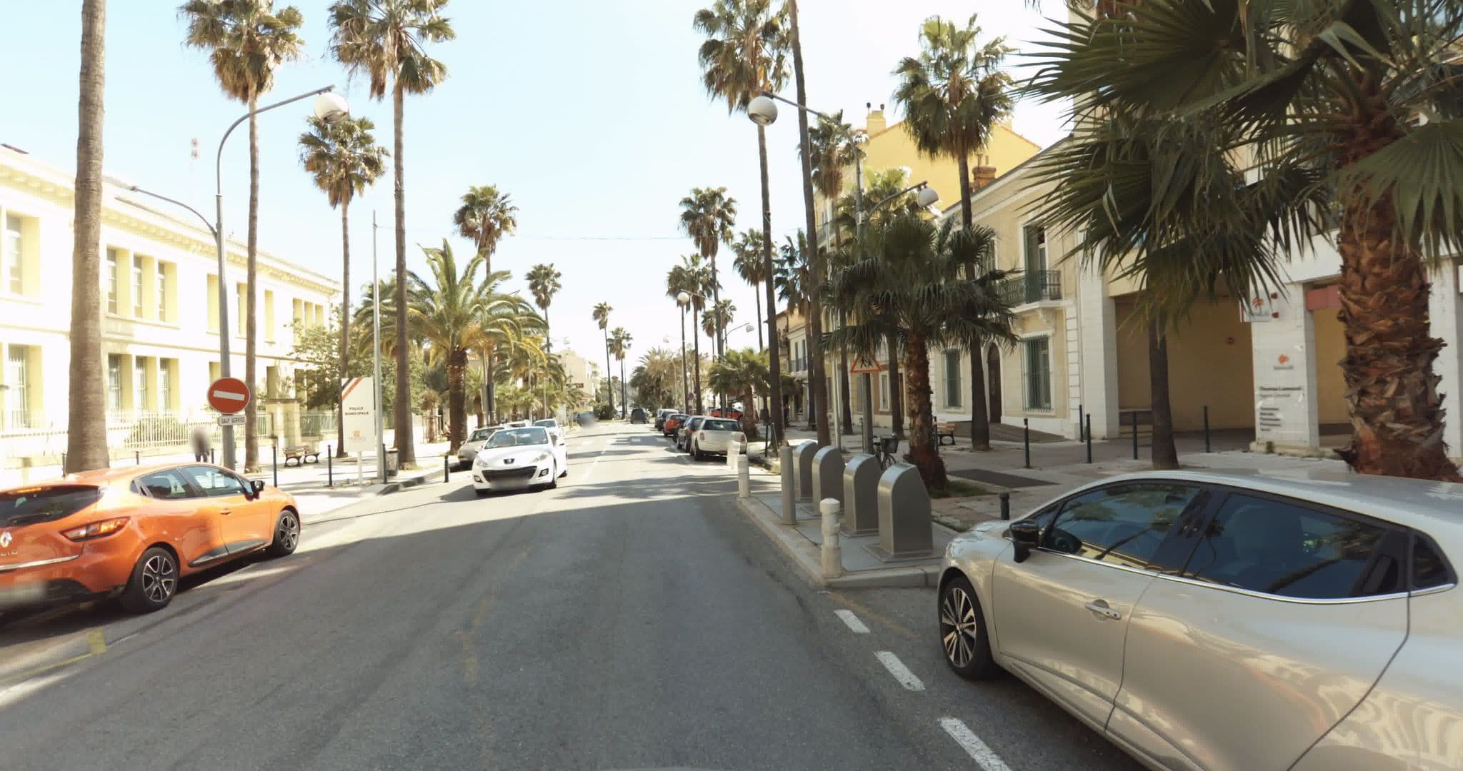 Street view near Comité Vacances Loisirs Hyères, Hyères — © sogefi (CC BY-SA · Mapillary)