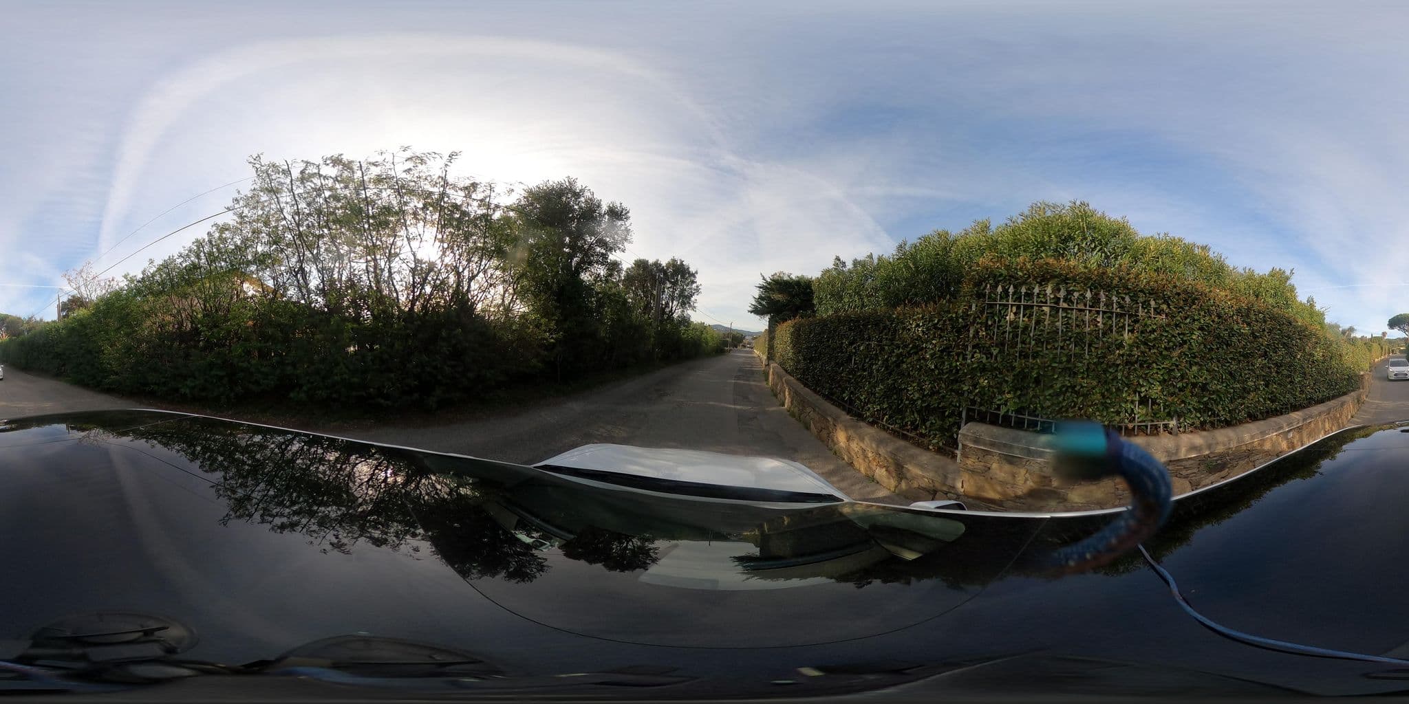 Street view near Hôtel Villa Les Rosiers, Sainte-Maxime — © sogefi (CC BY-SA · Mapillary)