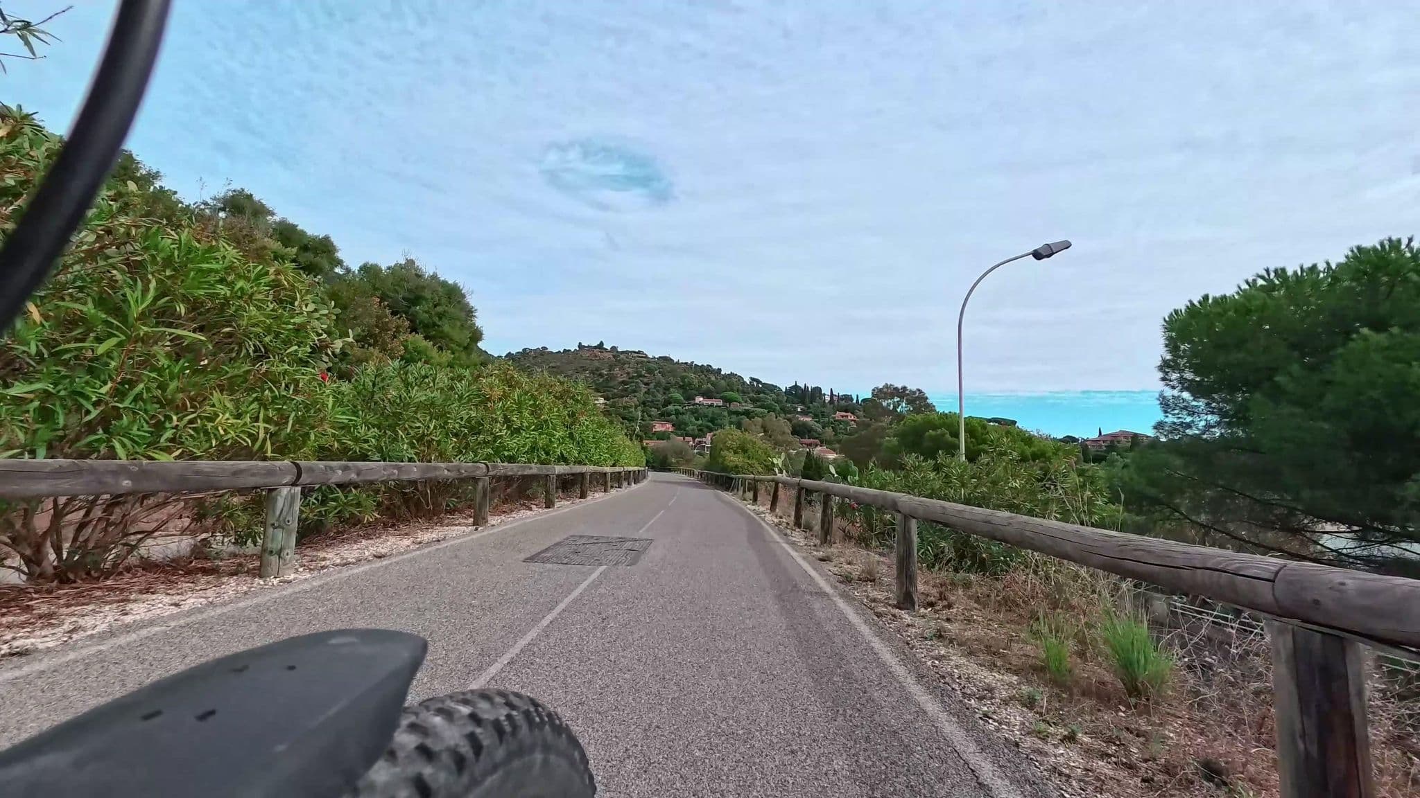 Street view near Villa Margaux, Le Lavandou — © voyage-hors-saison (CC BY-SA · Mapillary)