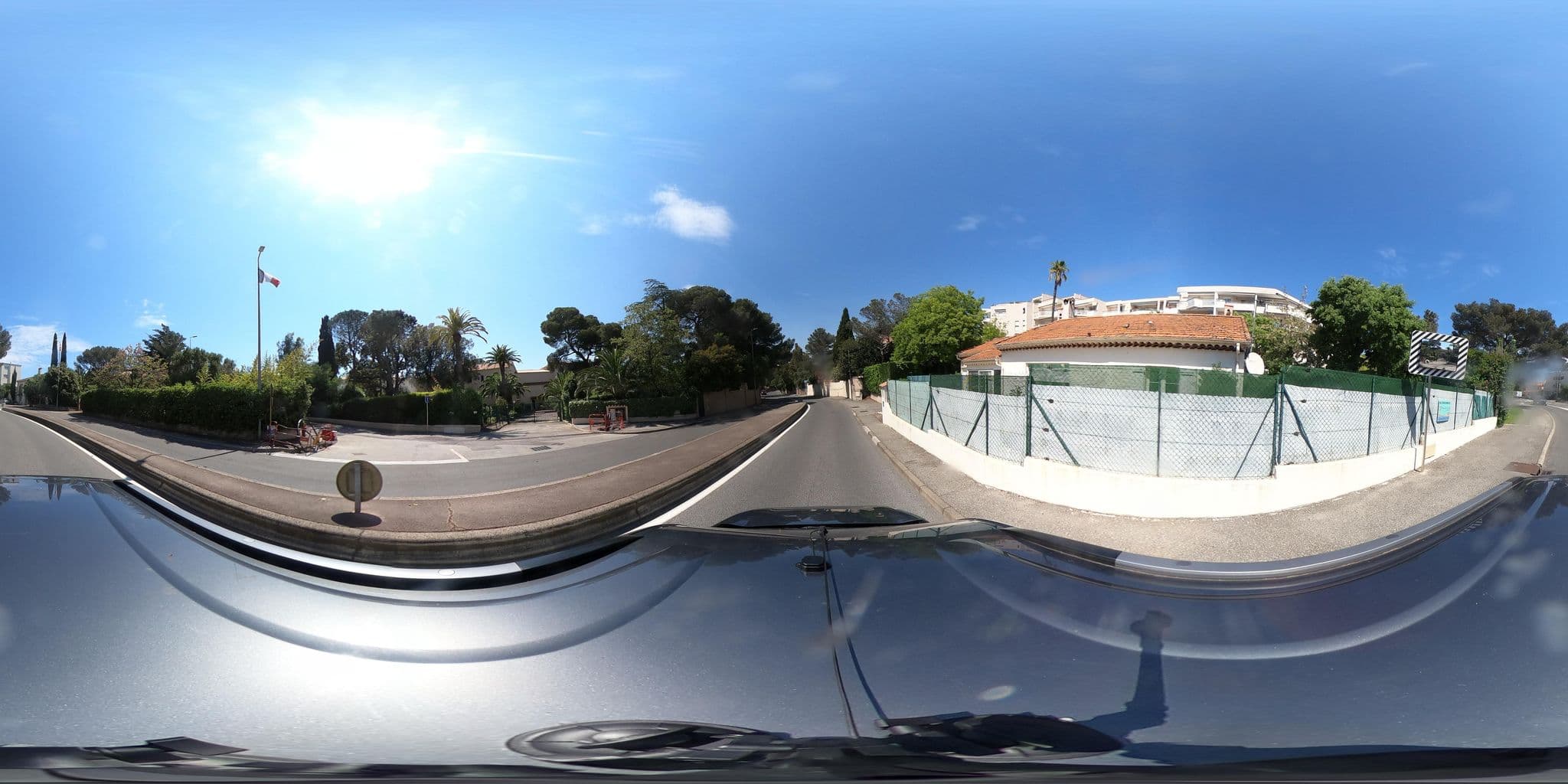 Street view near Residence Acquarine, Saint-Raphaël — © eric_s (CC BY-SA · Mapillary)