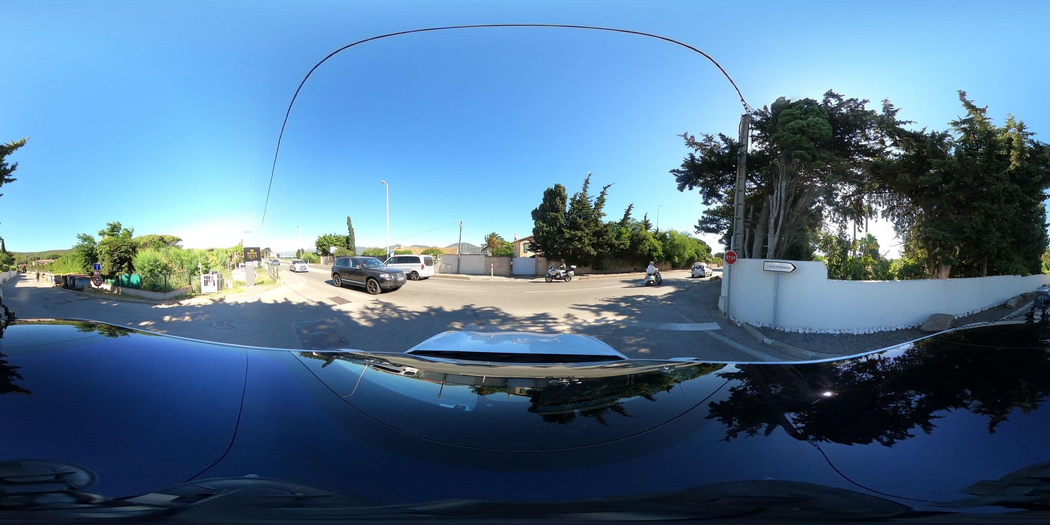 Street view near LM Résidence, Saint-Tropez — © sogefi (CC BY-SA · Mapillary)
